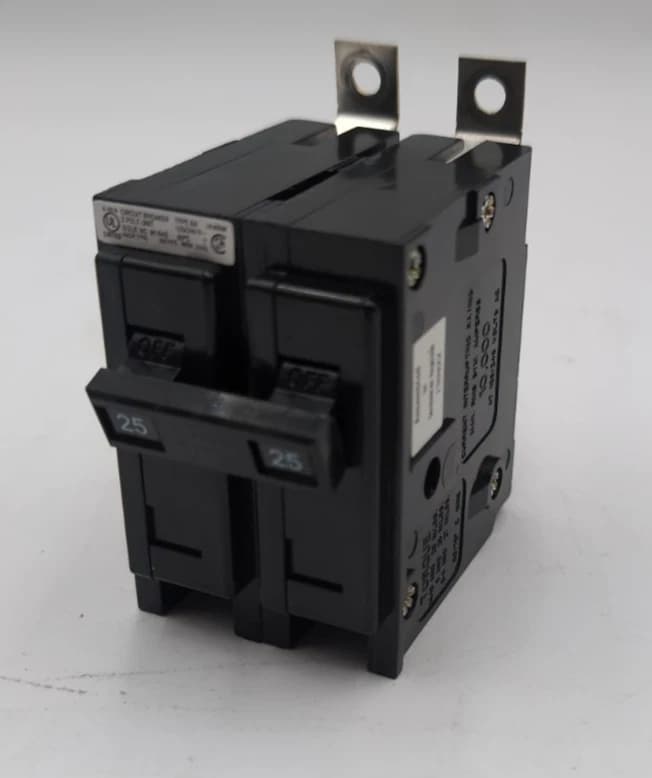 Eaton BAB2025 Circuit Breaker — image 1 of 6