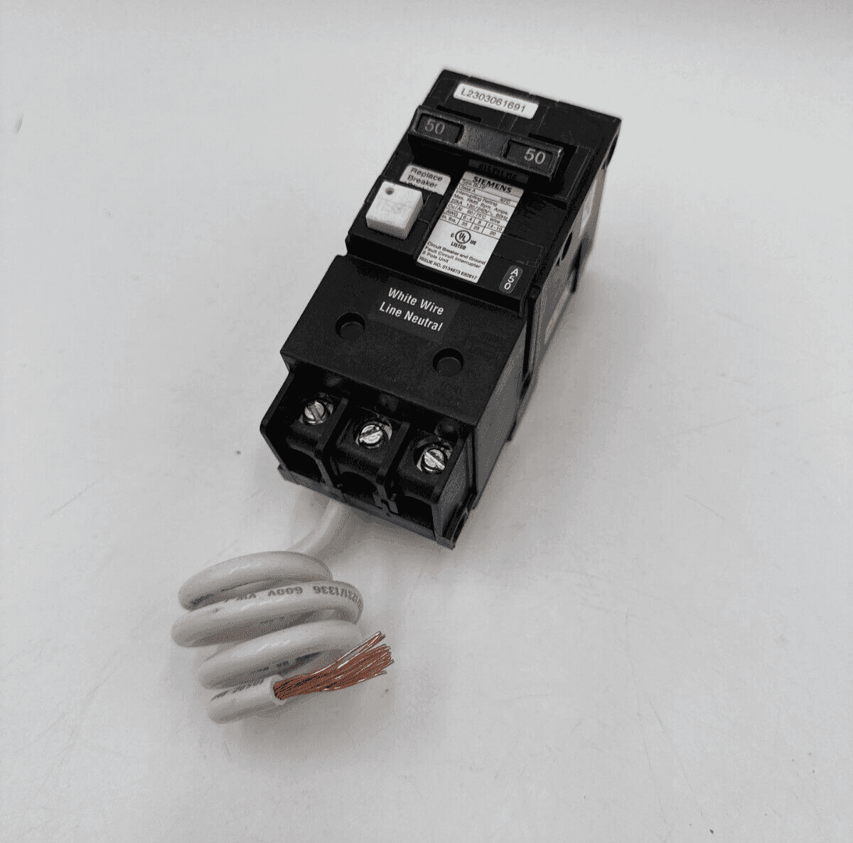 Siemens BF250AH Circuit Breaker — image 1 of 8