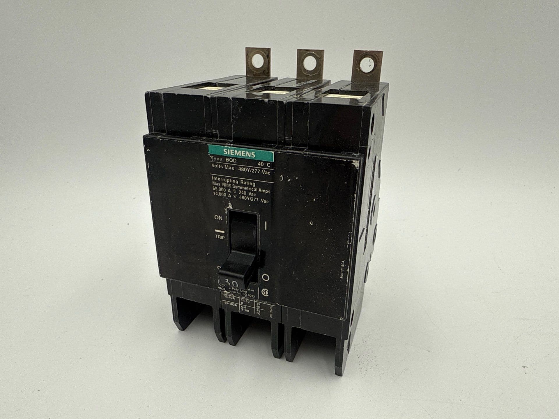 Siemens BQD330 Circuit Breaker — image 1 of 6