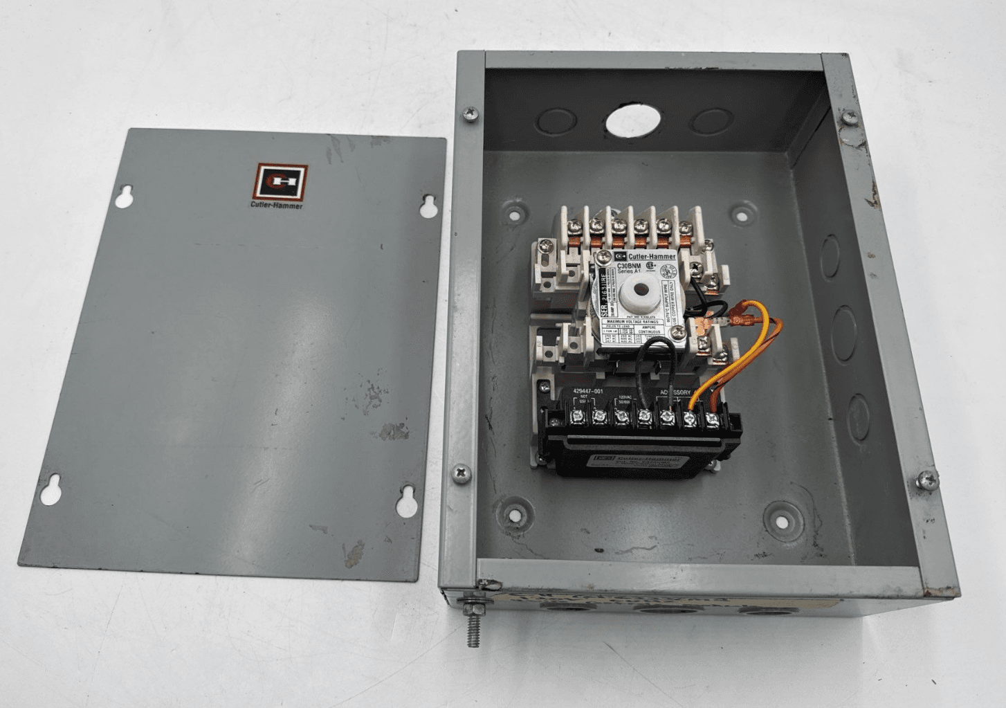 Cutler-Hammer C323CM2 Contactor — image 1 of 8