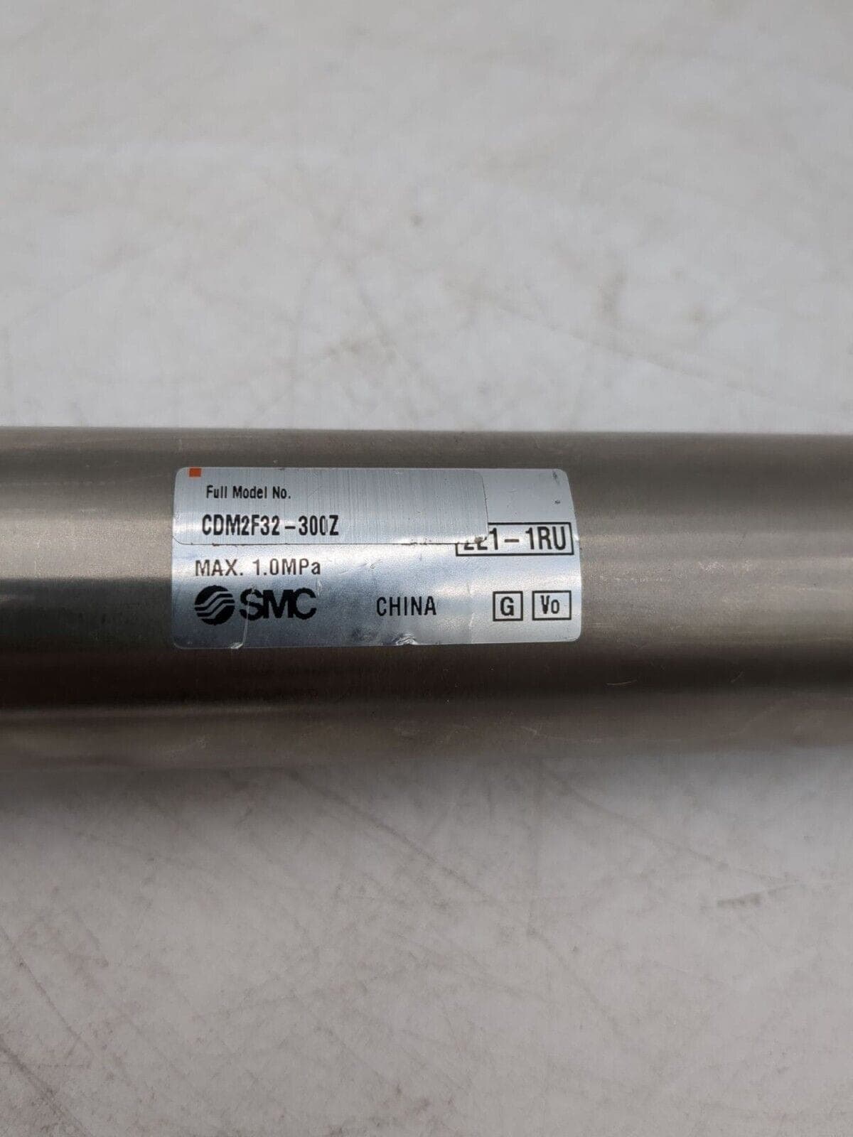 SMC CDM2F32-300Z PLC — image 1 of 5