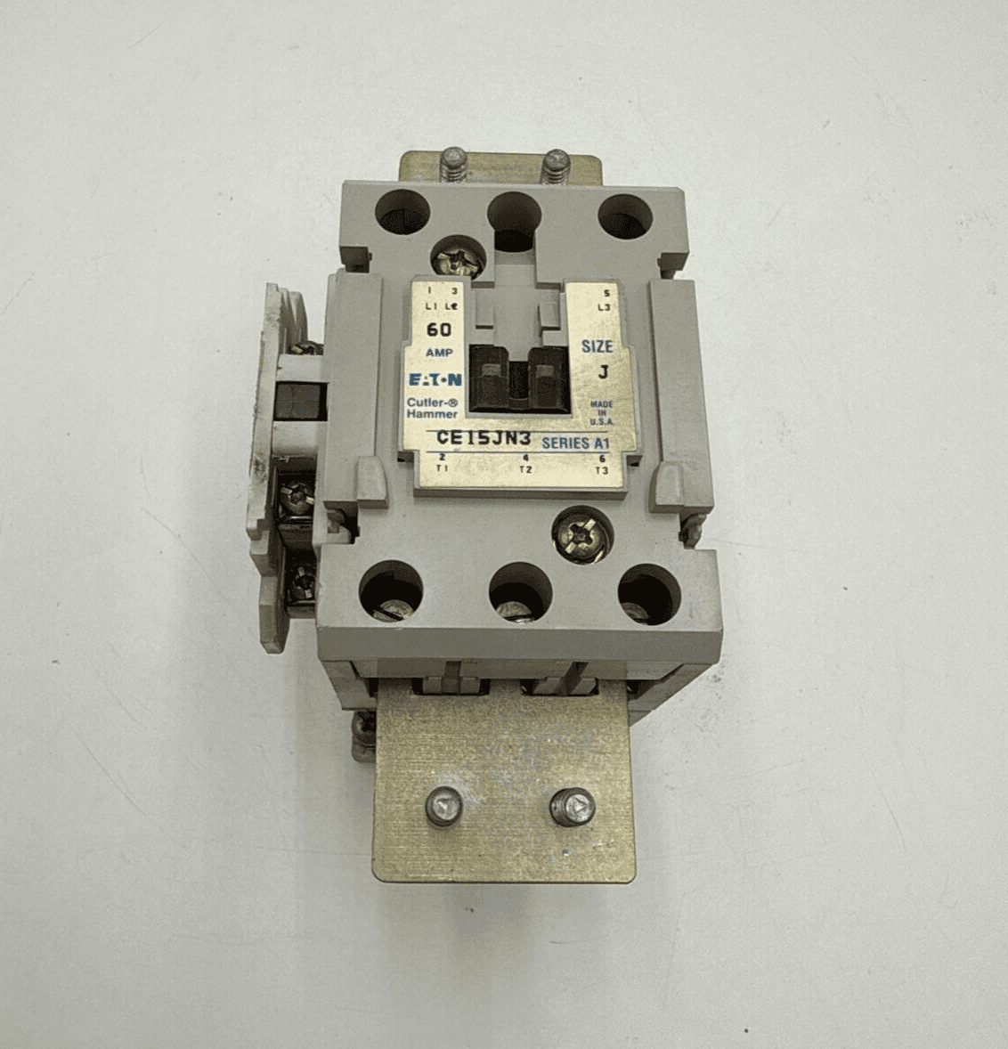 Eaton CE15JN3 Contactor — image 1 of 7