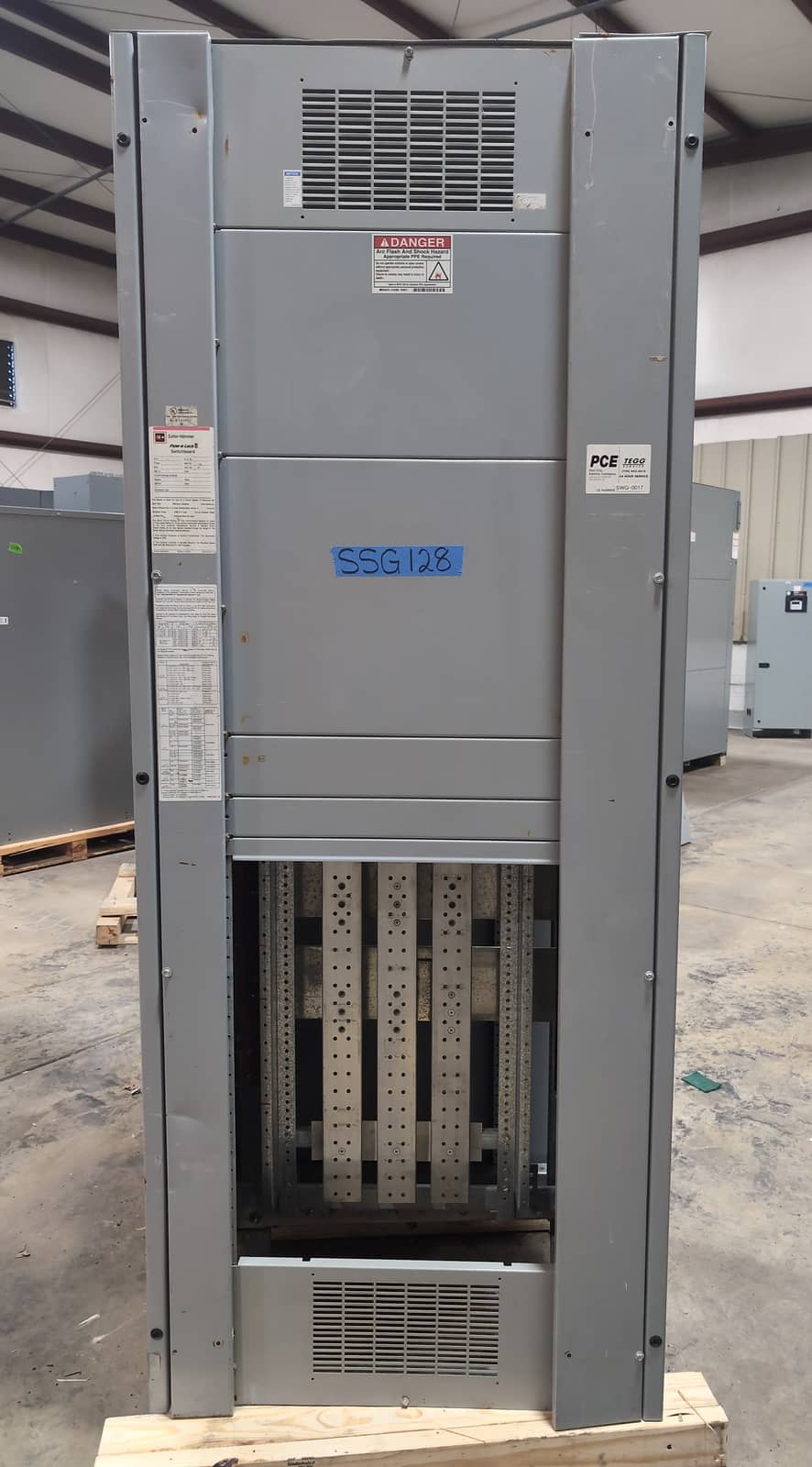 Cutler Hammer PRLC Switchboard — image 1 of 11