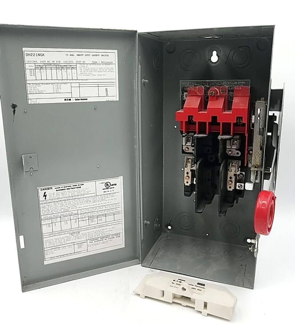 Eaton DH221NGK Disconnect — image 1 of 9