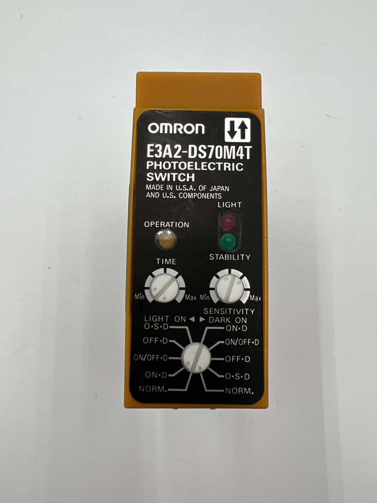 Omron E3A2-DS70M4T