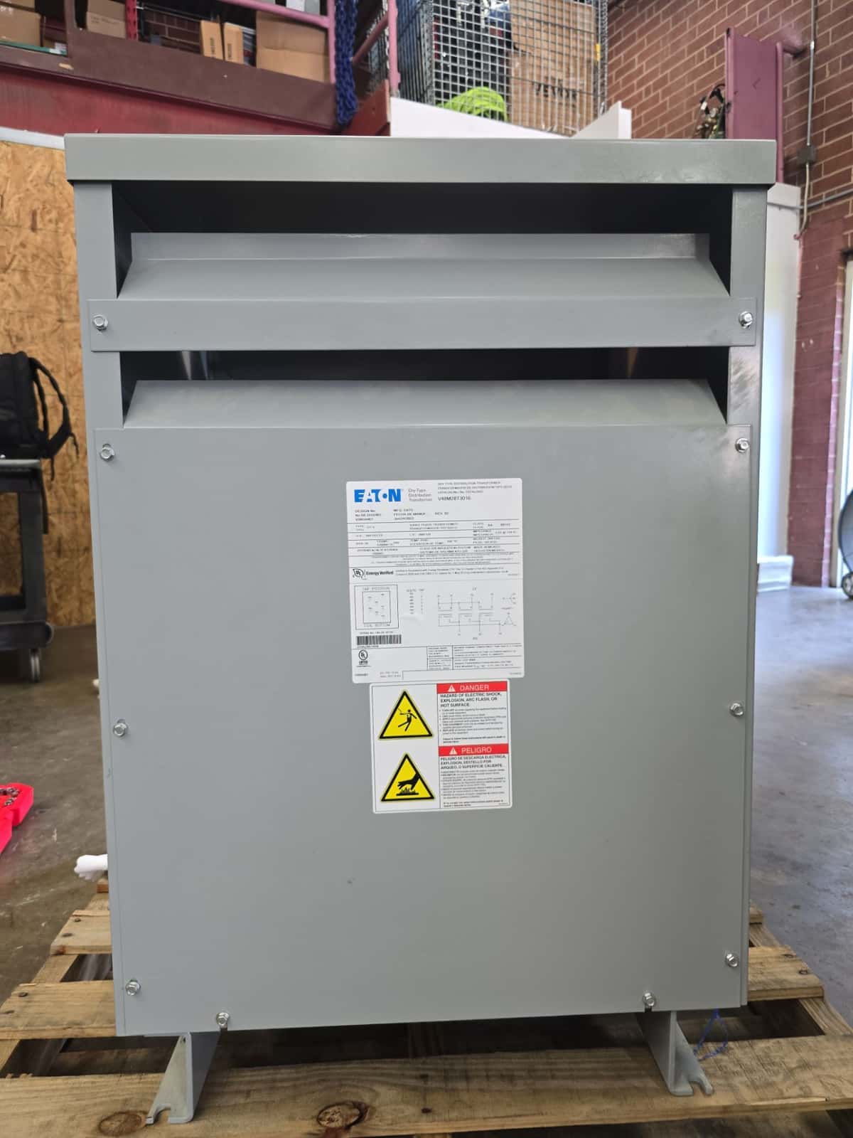 Eaton V48M28T3016 Dry Type Transformers — image 1 of 10