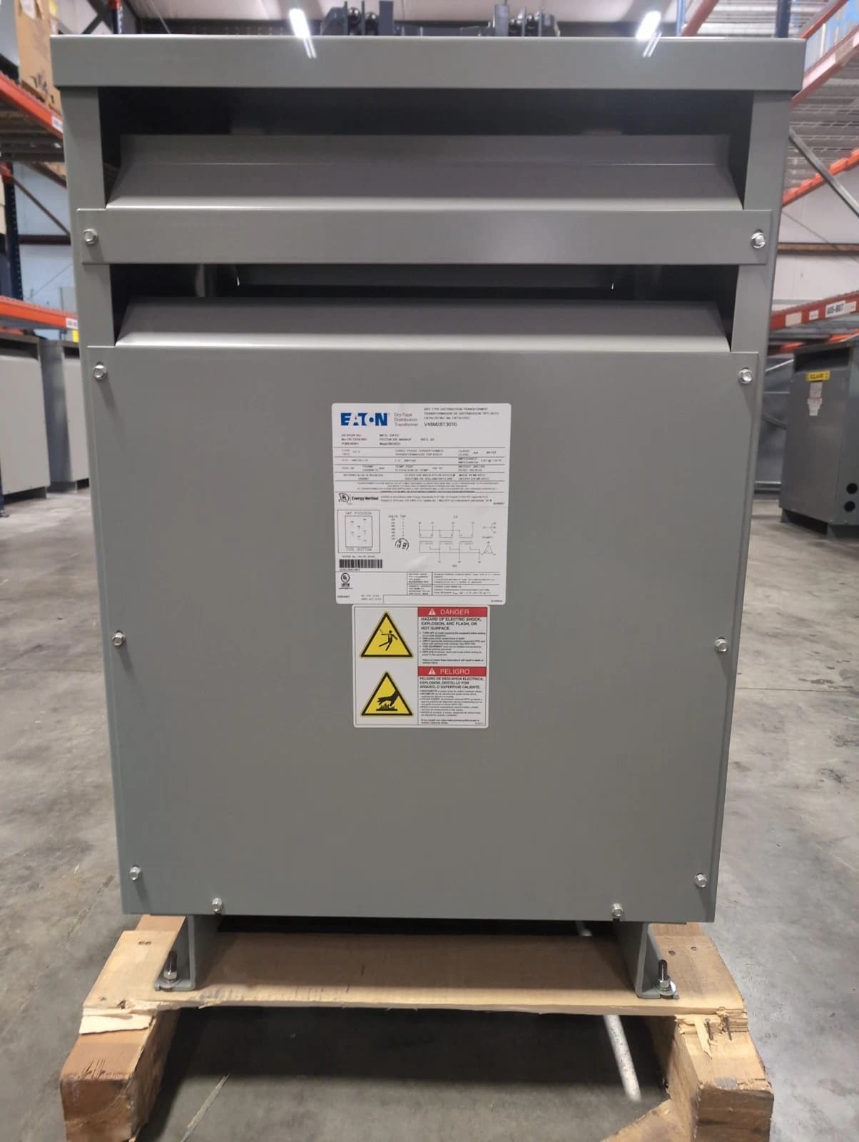 30KVA Eaton V48M28T3016 Transformer Pri 480V Sec 208/120V 3PH Indoor Encl 60Hz