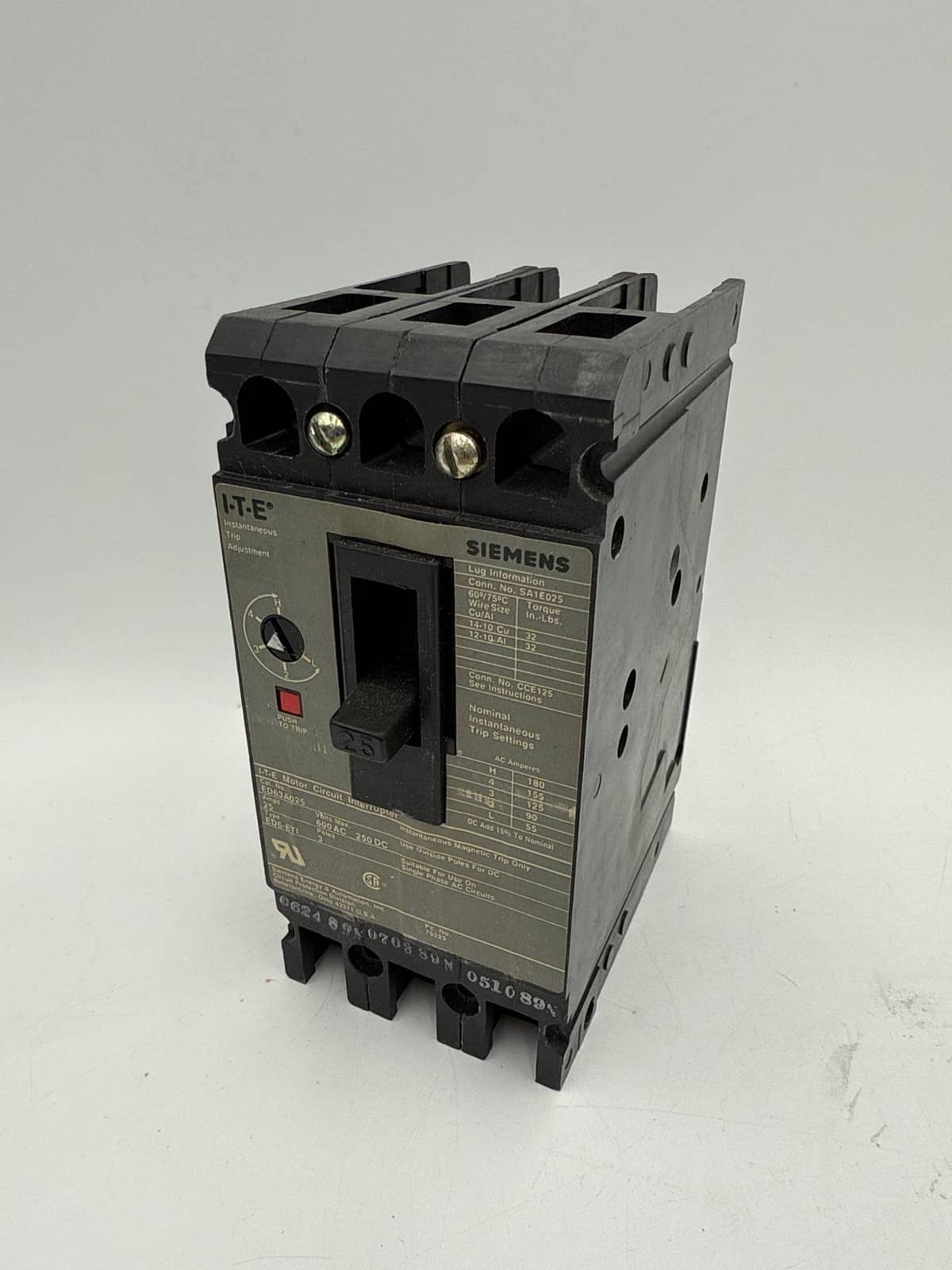ITE ED63A025 Circuit Breaker — image 1 of 8