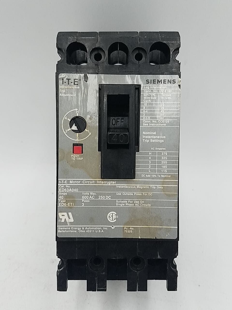Siemens ED63A040 Circuit Breaker — image 1 of 7
