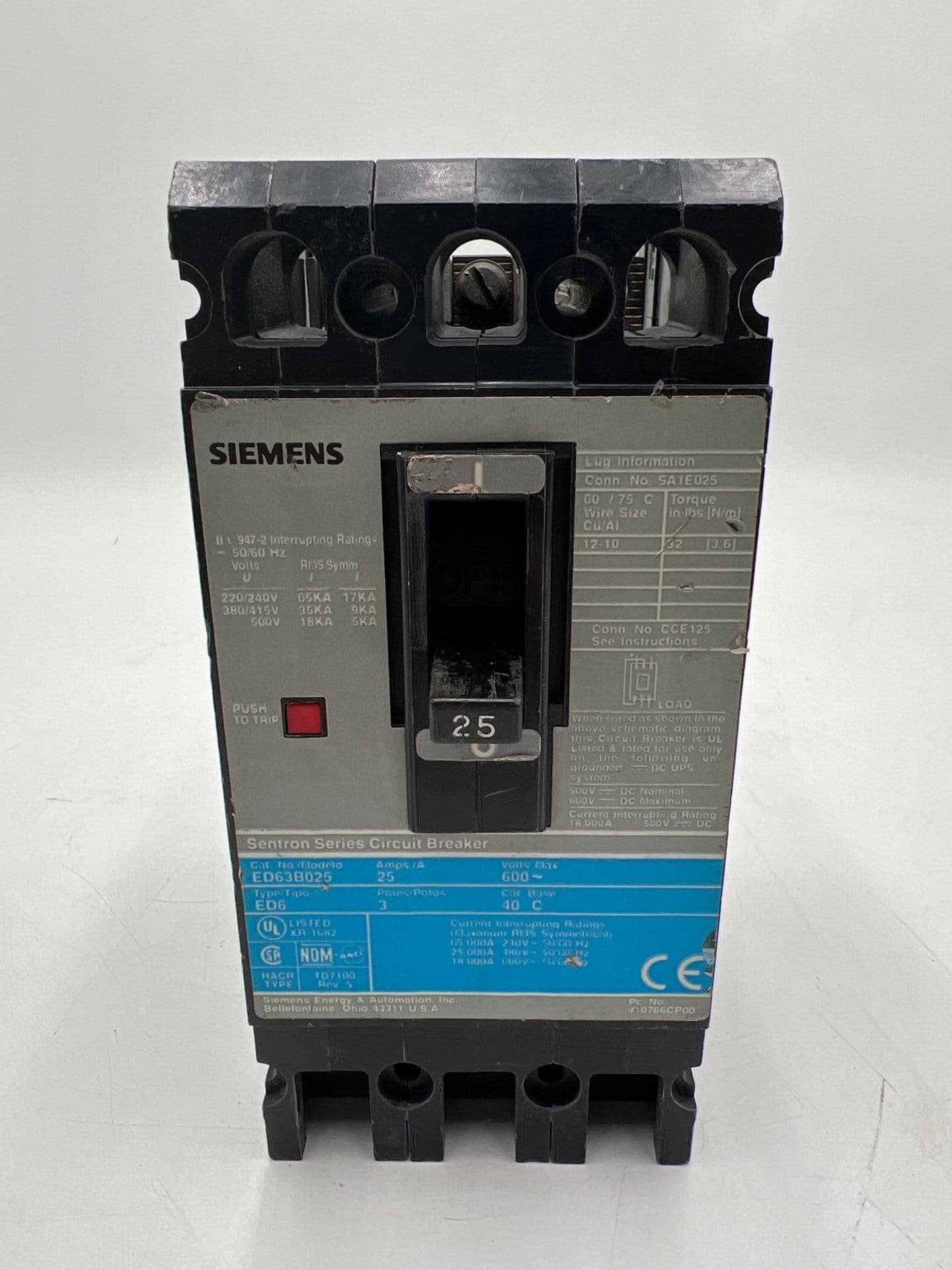 Siemens ED63B025 Circuit Breaker — image 1 of 6