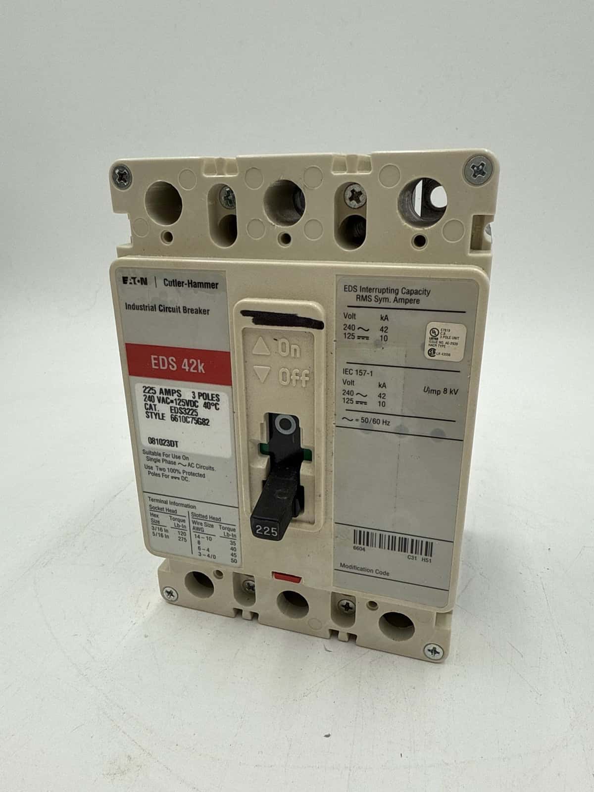 Eaton EDS3225 Circuit Breaker — image 1 of 8