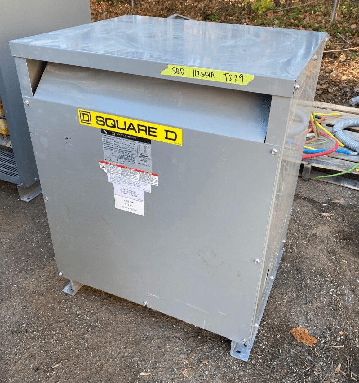 Square D EE112T3HCU Dry Type Transformers — image 1 of 10