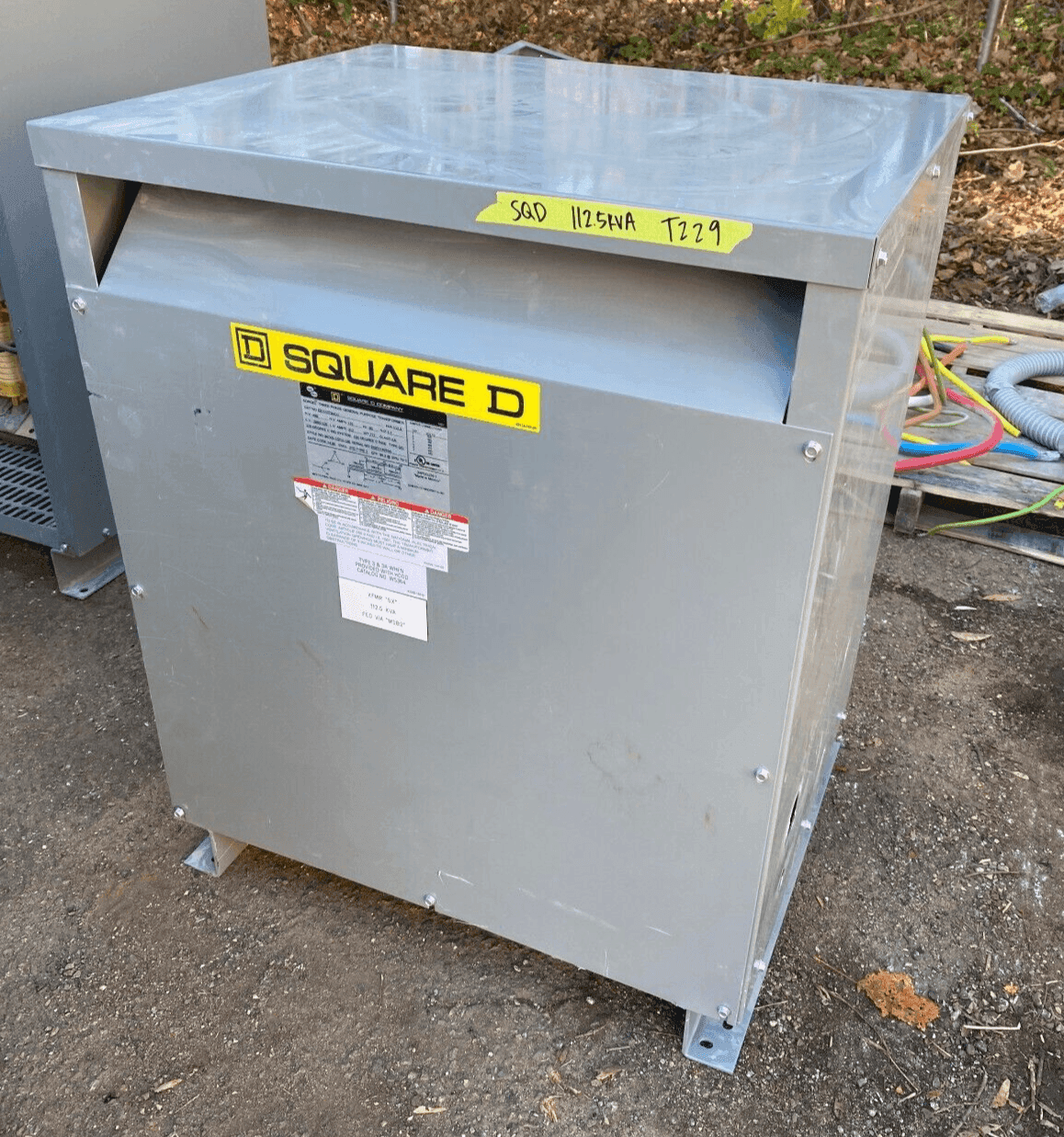 Square D EE112T3HCU Dry Type Transformers — image 1 of 10