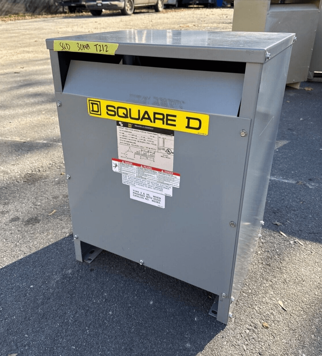 Square D EE30T1814H Dry Type Transformers — image 1 of 11