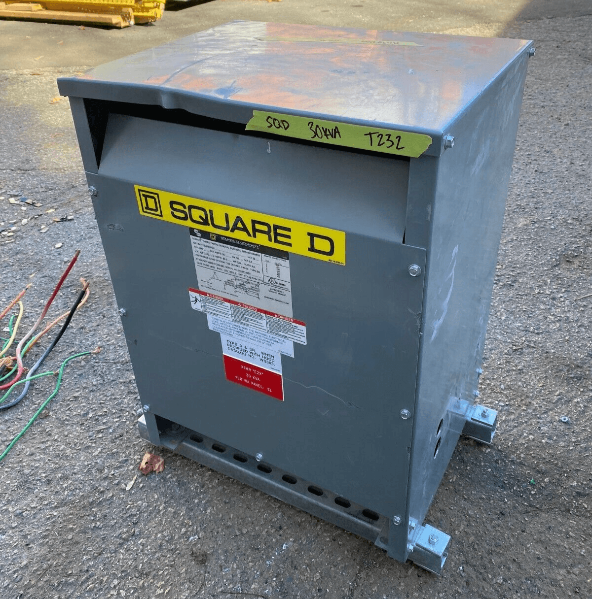 Square D EE30T3H Dry Type Transformers — image 1 of 8