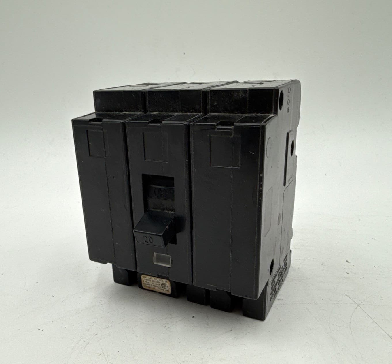 Square D EH34020 Circuit Breaker 20A 3P 480/277V EH Plug On 20 Amp 3 Pole – image 1