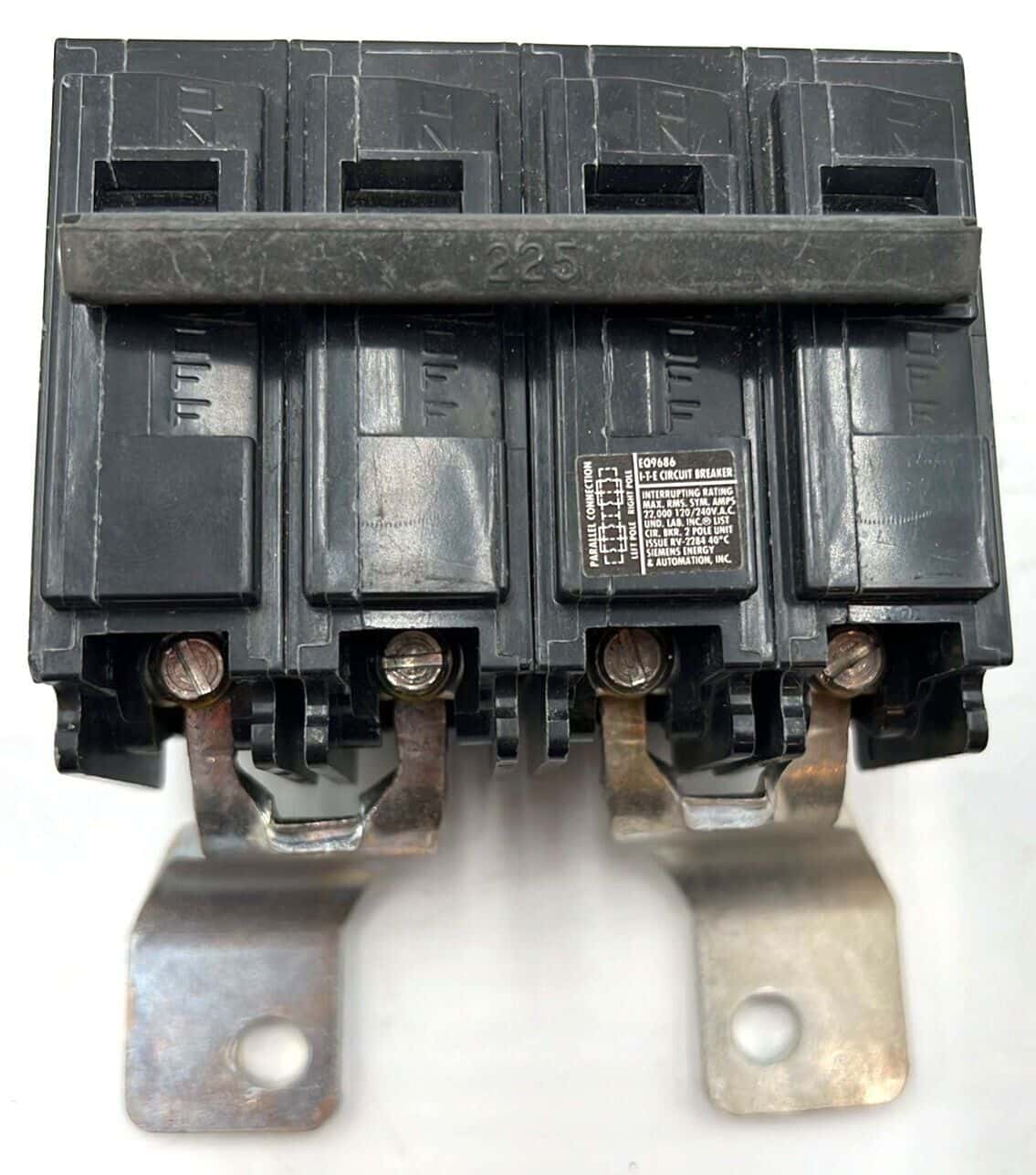 Siemens EQ9686 Circuit Breaker — image 1 of 7