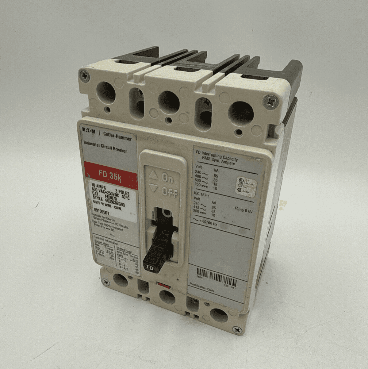 Eaton FD3070 Circuit Breaker — image 1 of 8