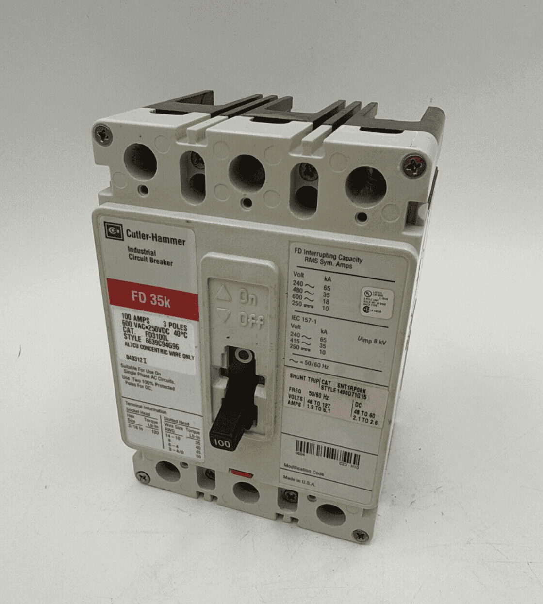 Cutler-Hammer FD3100L Circuit Breaker — image 1 of 9