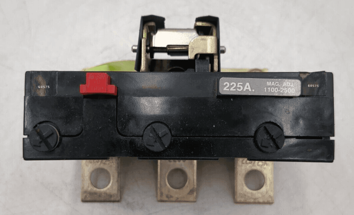 Siemens FD63T225 Circuit Breaker — image 1 of 5