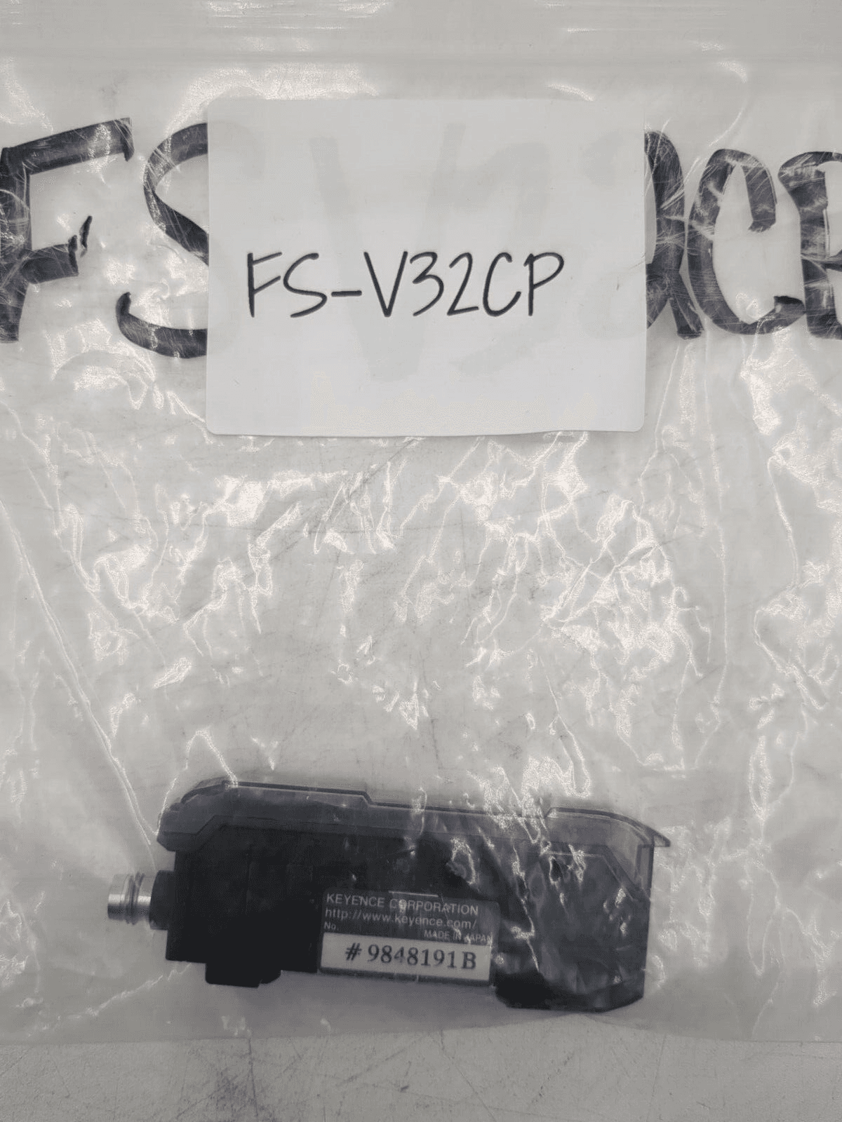 Keyence FS-V32CP PLC — image 1 of 5