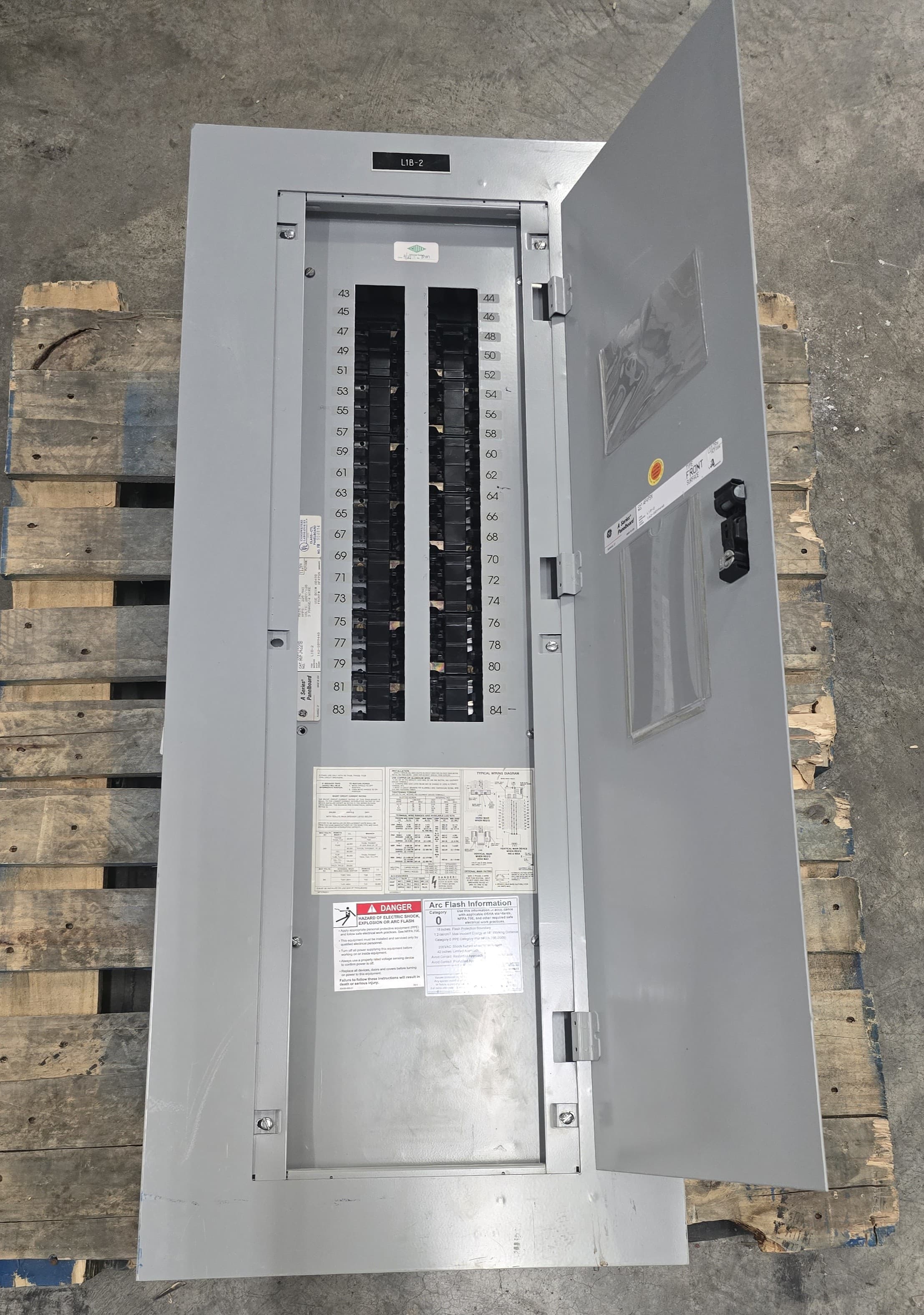 GE AQF3422MB Panel — image 1 of 12