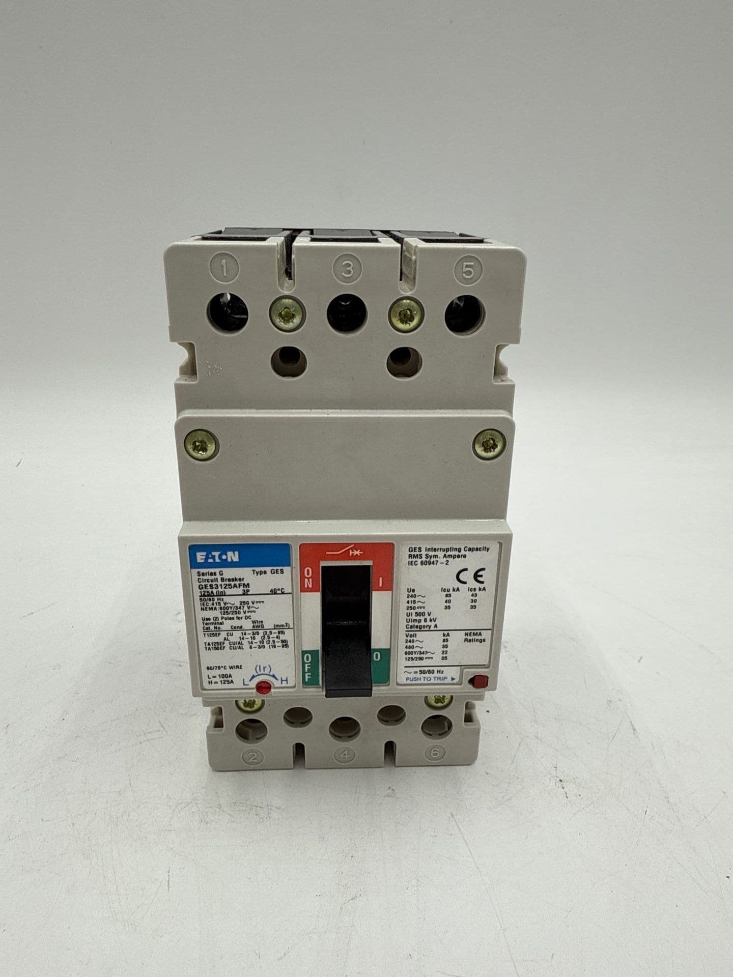 Eaton GES3125AFM Circuit Breaker — image 1 of 7