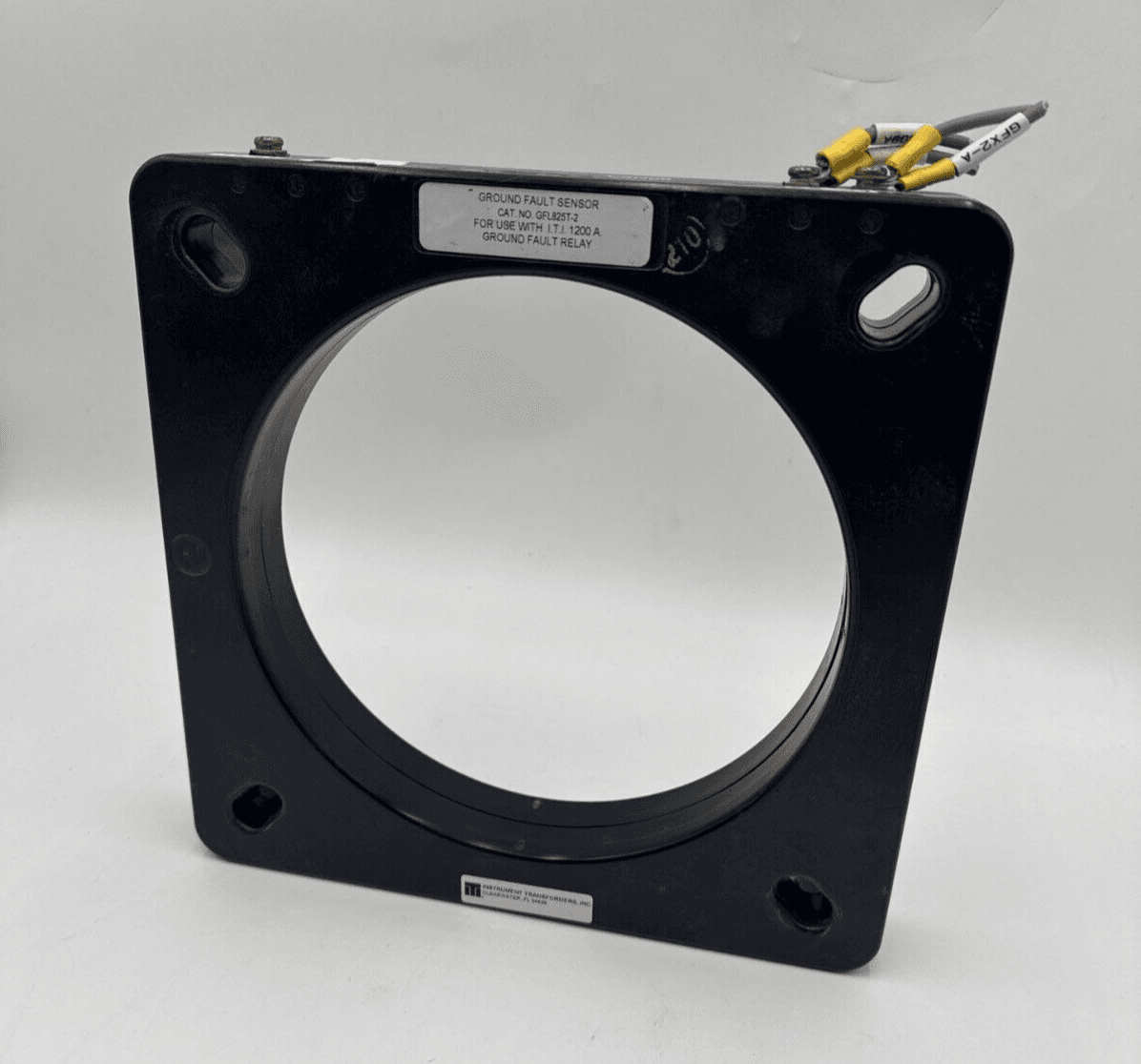 Instrument Transformers GFL825T-2 Accessory — image 1 of 5
