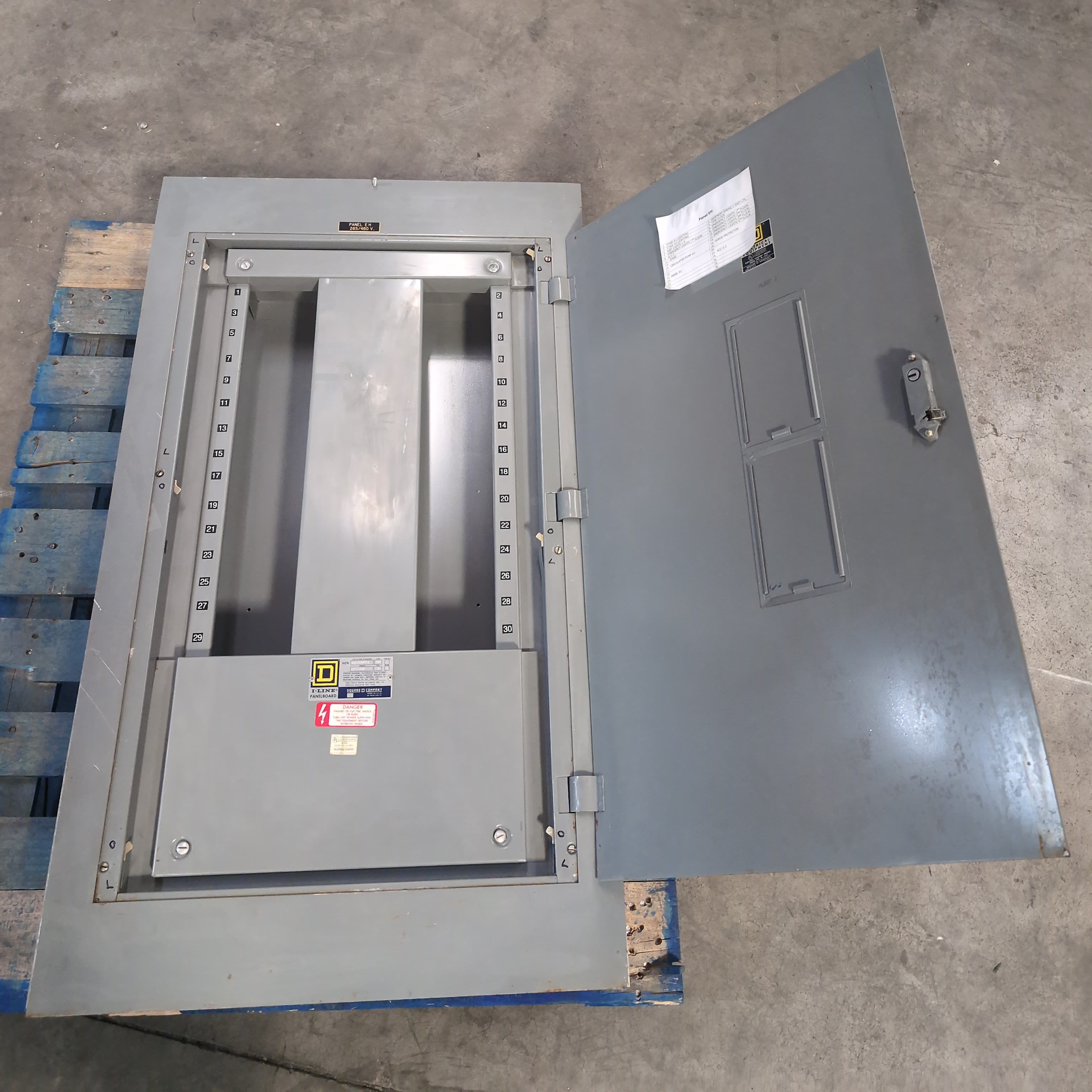 Square D HCN I-Line Panelboard 100A 277/480V 3PH 4W 30 Cir MLO Panel 100 Amp – image 1