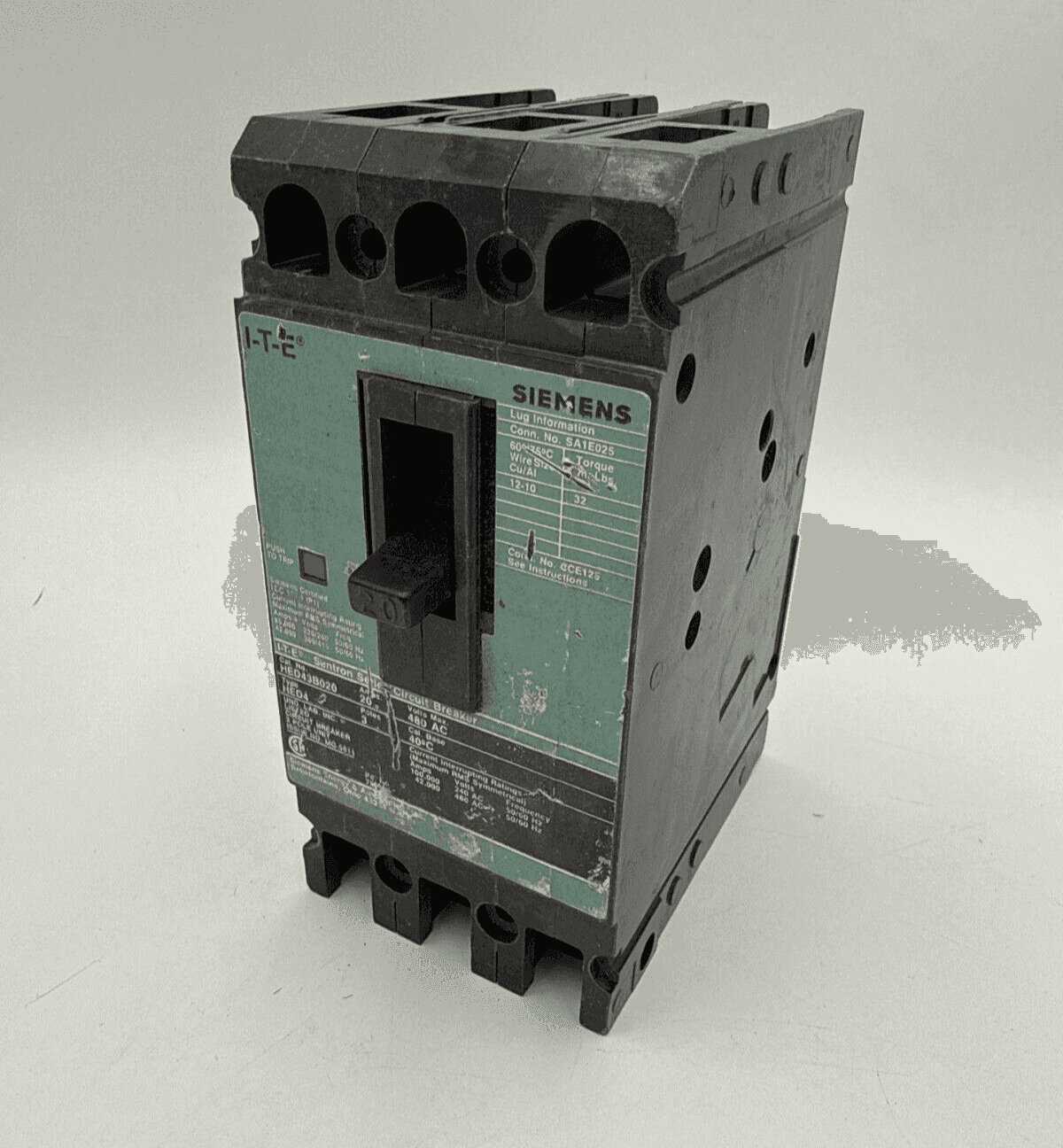 Siemens HED43B020 Circuit Breaker — image 1 of 8