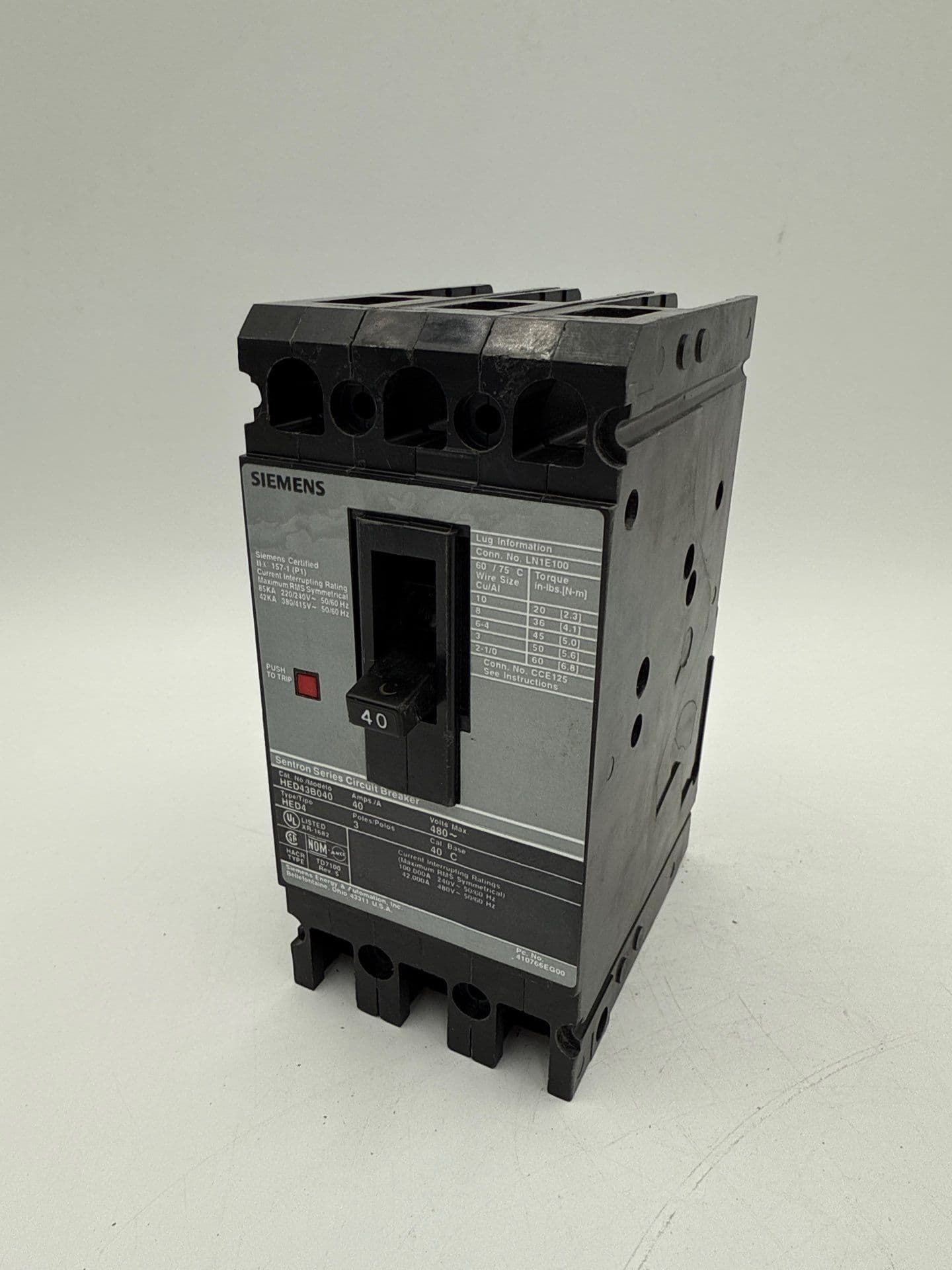 Siemens HED43B040 Circuit Breaker 40A 3P 480V HED4 40 Amp 3 Pole Bolt On – image 1
