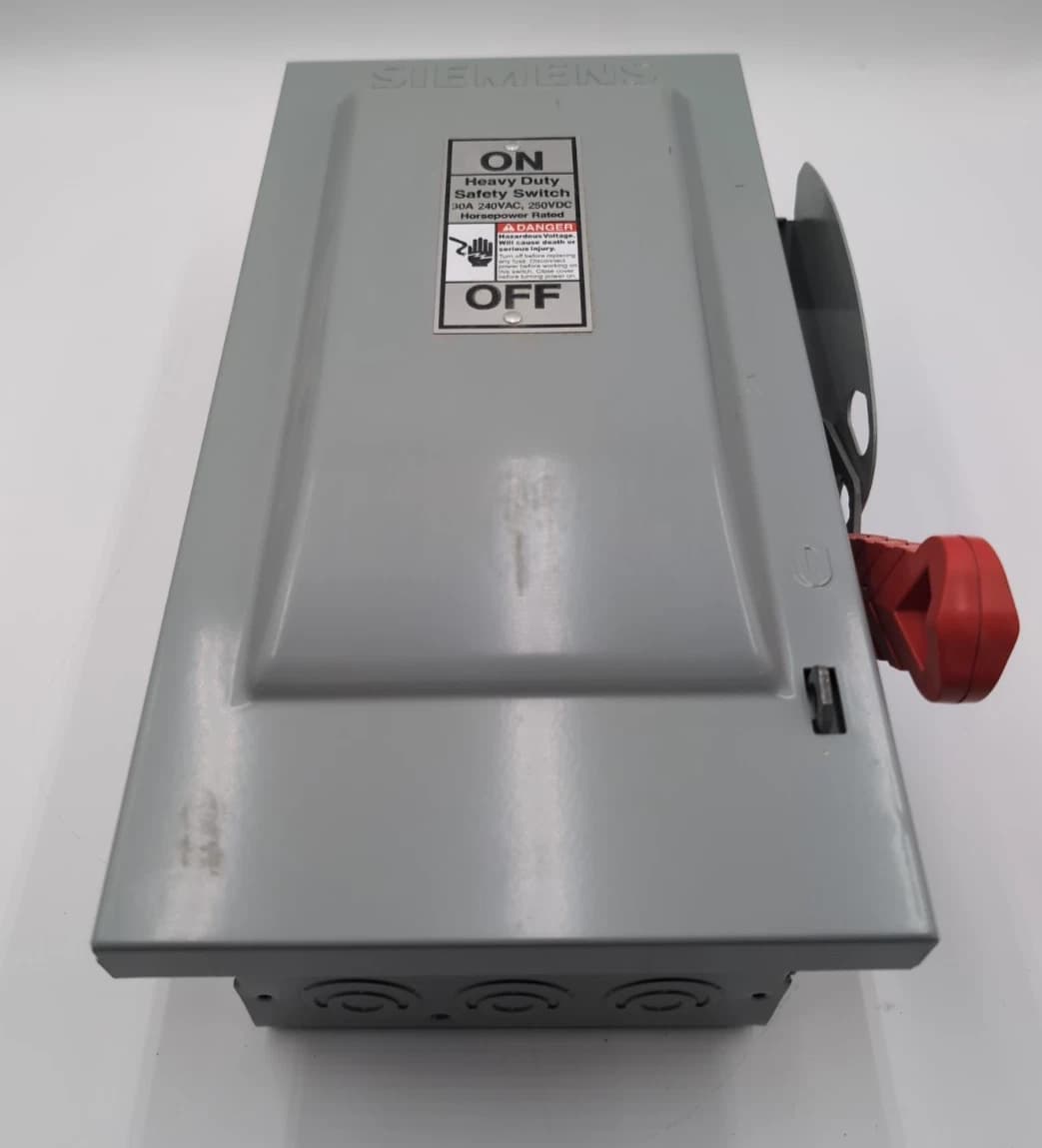 Siemens HF321N Safety Disconnect Switch 30A 3P 240V Type 1 Enclosure NEW – image 1