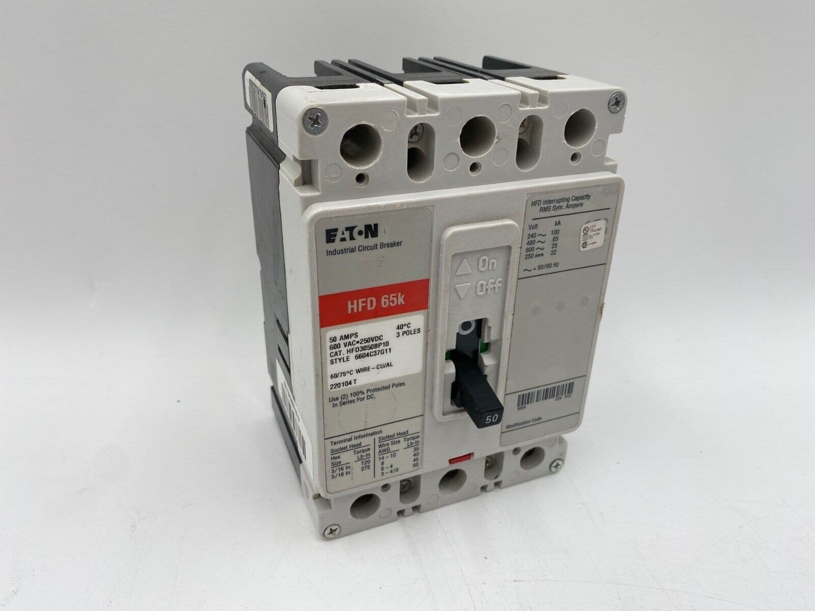 Eaton HFD3050BP10 Circuit Breaker 50A 3P 600V 3PH HFD Bolt On 50 Amp – image 1