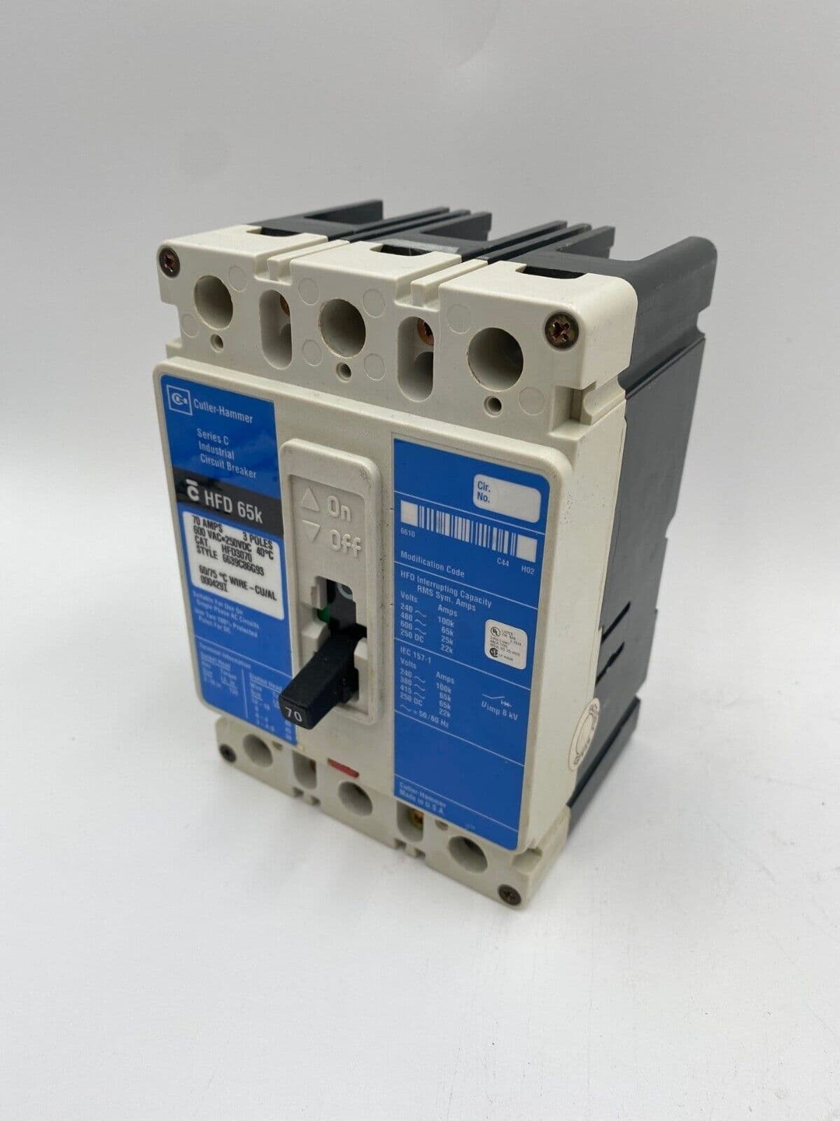 Eaton HFD3070 Circuit Breaker 70A 3P 600V 3PH HFD Bolt On 70 Amp 3 Pole – image 1
