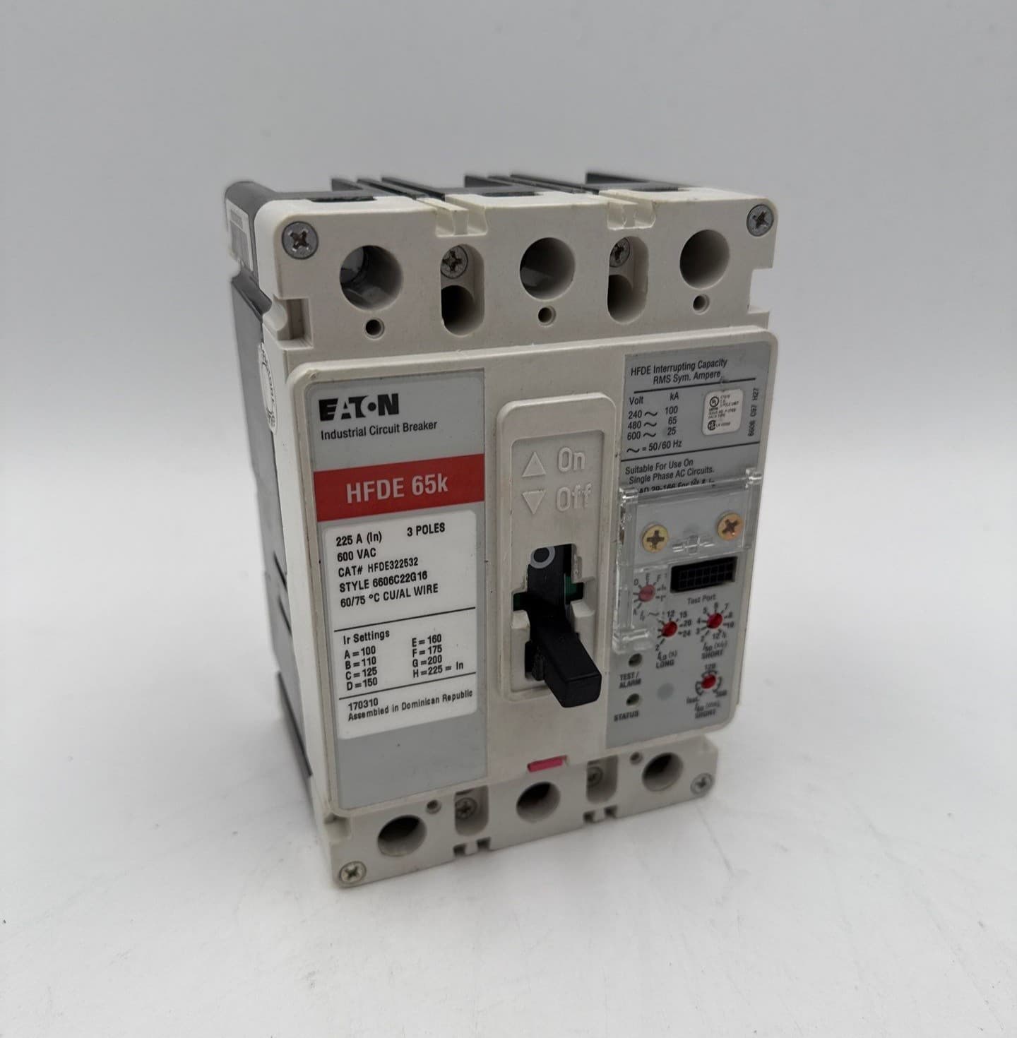 Eaton HFDE322532 Circuit Breaker 225A 3P 600V HFDE 65k 225 Amp 3 Pole – image 1