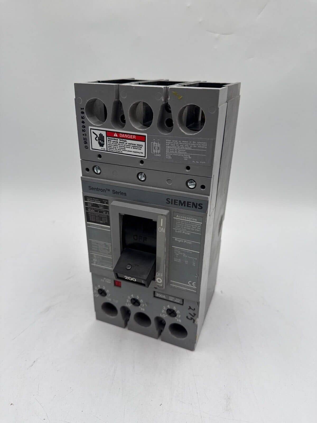 Siemens HFXD63B200 Circuit Breaker — image 1 of 7