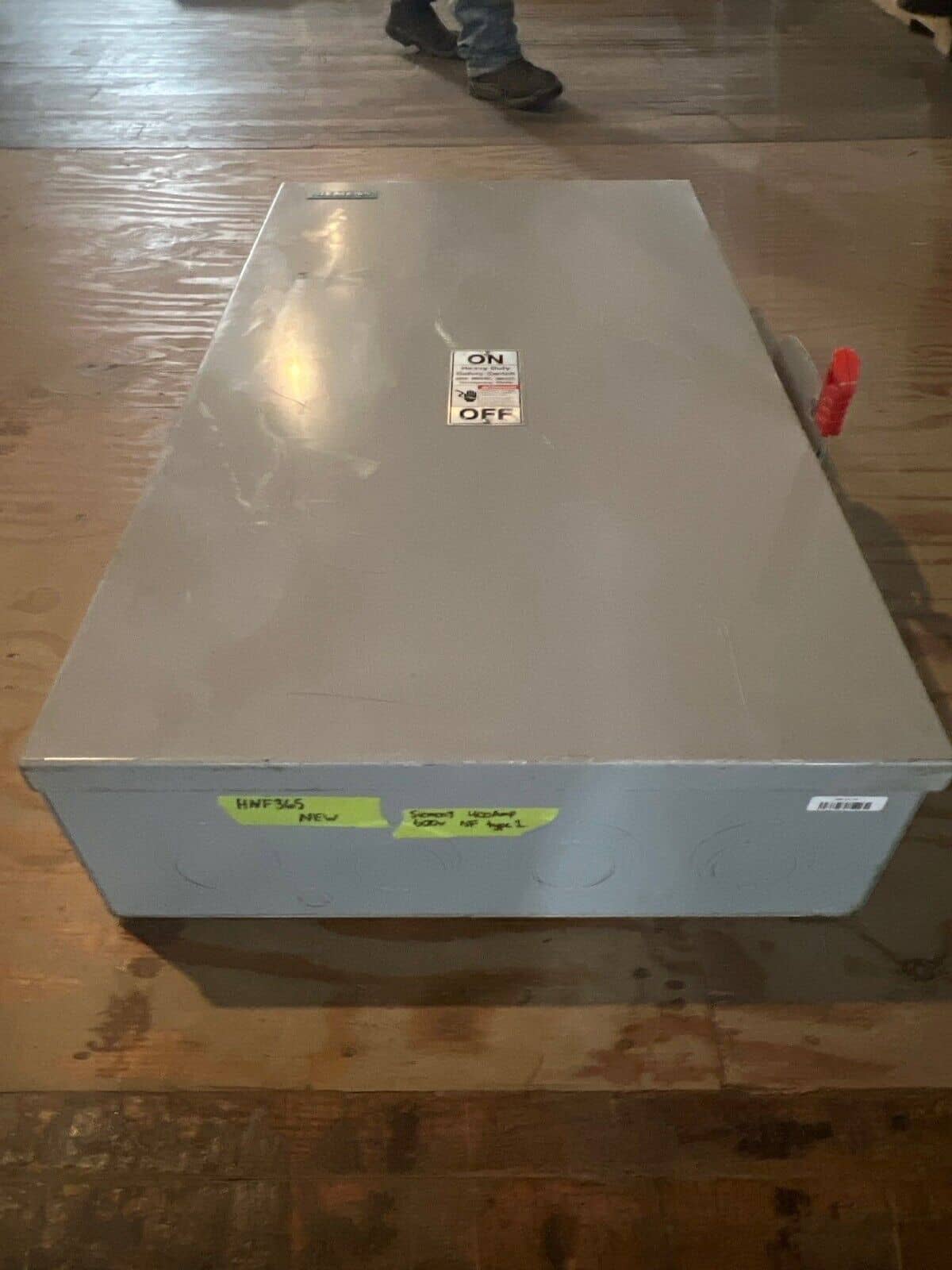 Siemens HNF365RA Disconnect — image 1 of 8