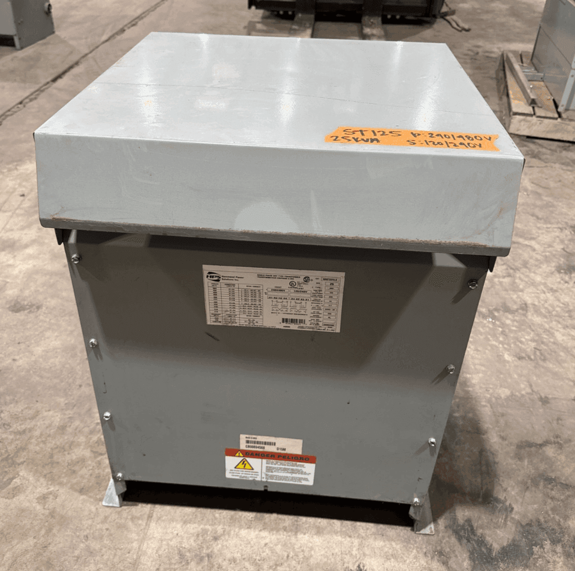 Hammond NMF025LE Dry Type Transformers — image 1 of 9