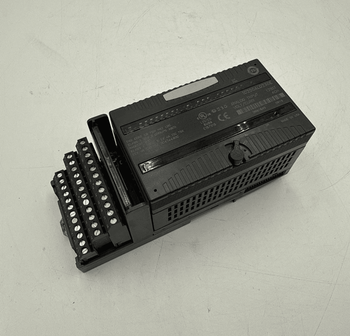 GE Fanuc IC200ALG230E VersaMax Analog Input Module 12 Bit 4 Channel – image 1