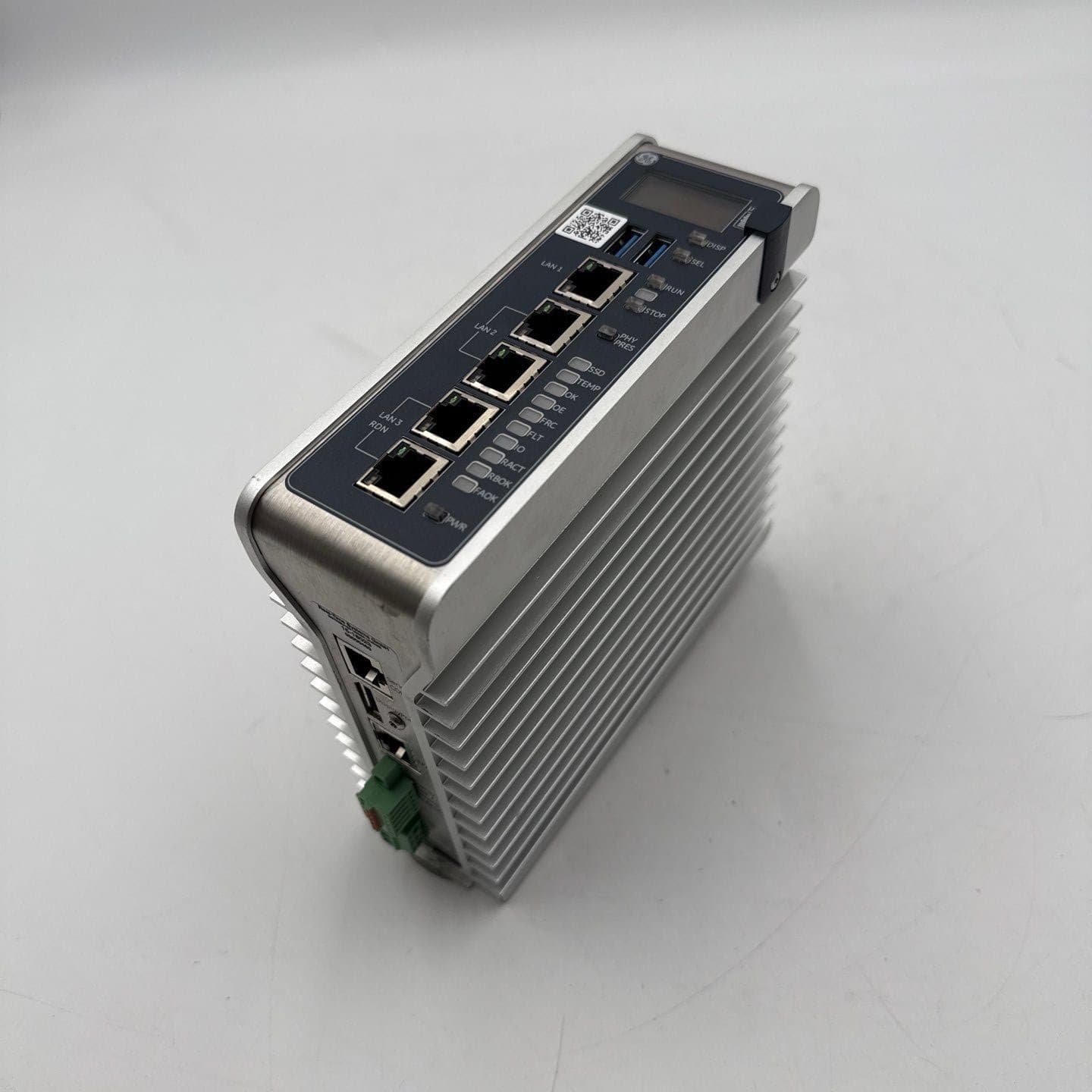 GE IC695CPE400-ABAB Accessory — image 1 of 7