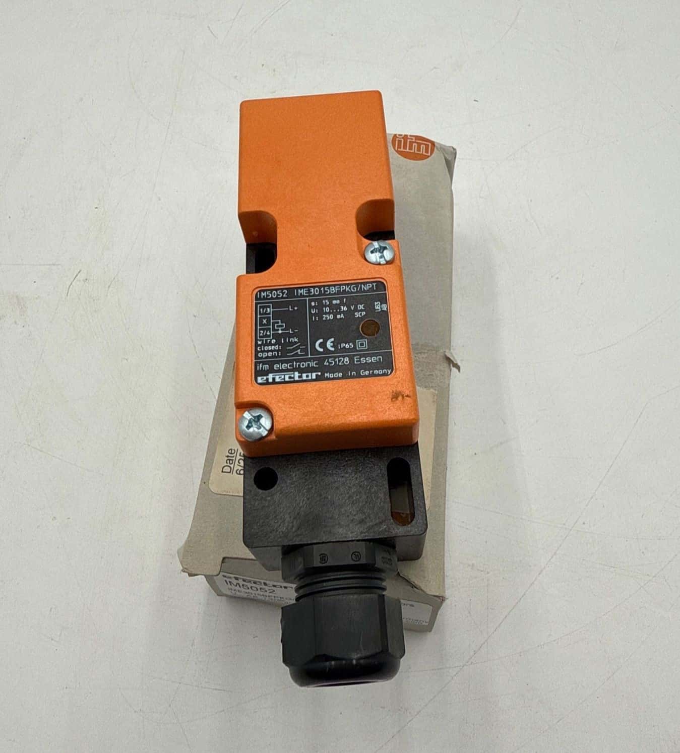IFM IM5052 IME3015BFPKG/NPT RT Proximity Switch 10-36VDC