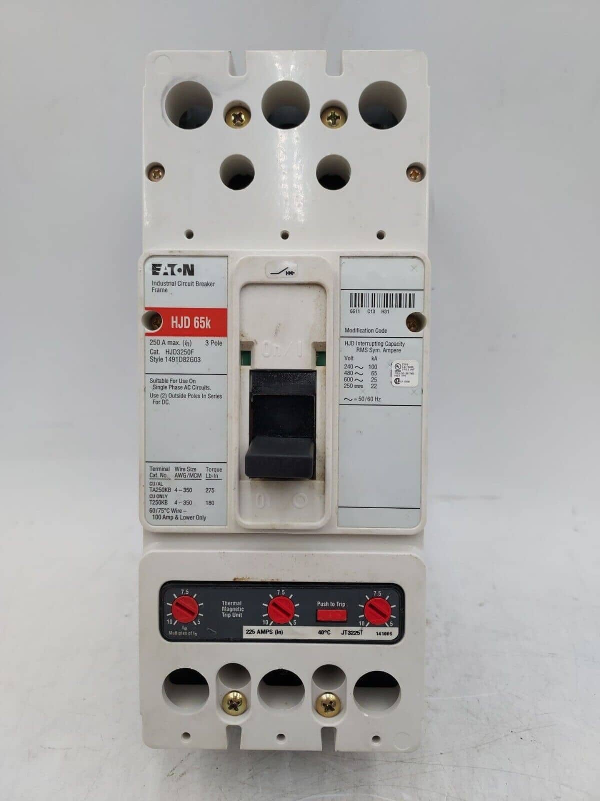 Eaton HJD3225 Circuit Breaker — image 1 of 8