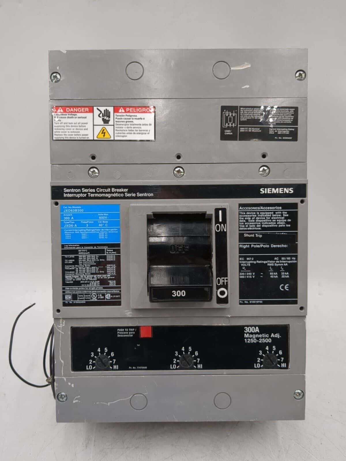 Siemens JXD63B300 S01JLD6 Circuit Breaker — image 1 of 8