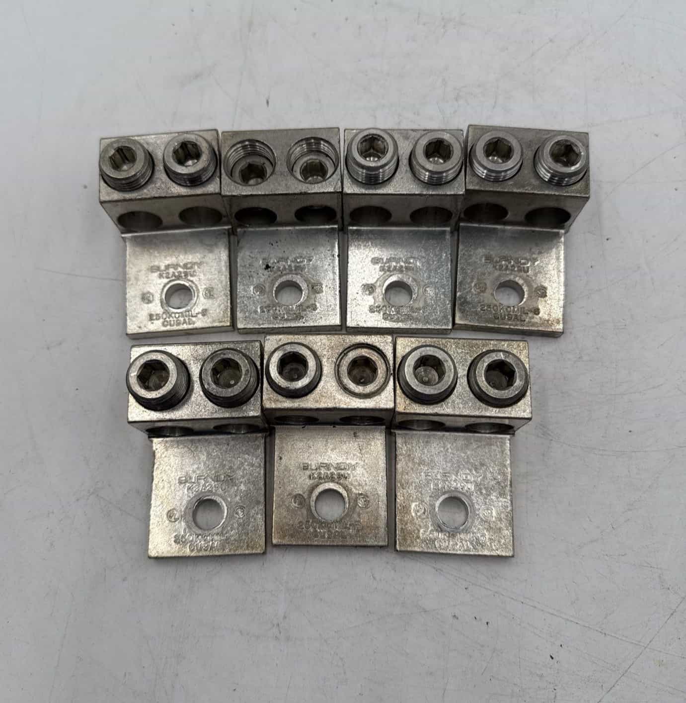 Burndy K2A29U Lug — image 1 of 4