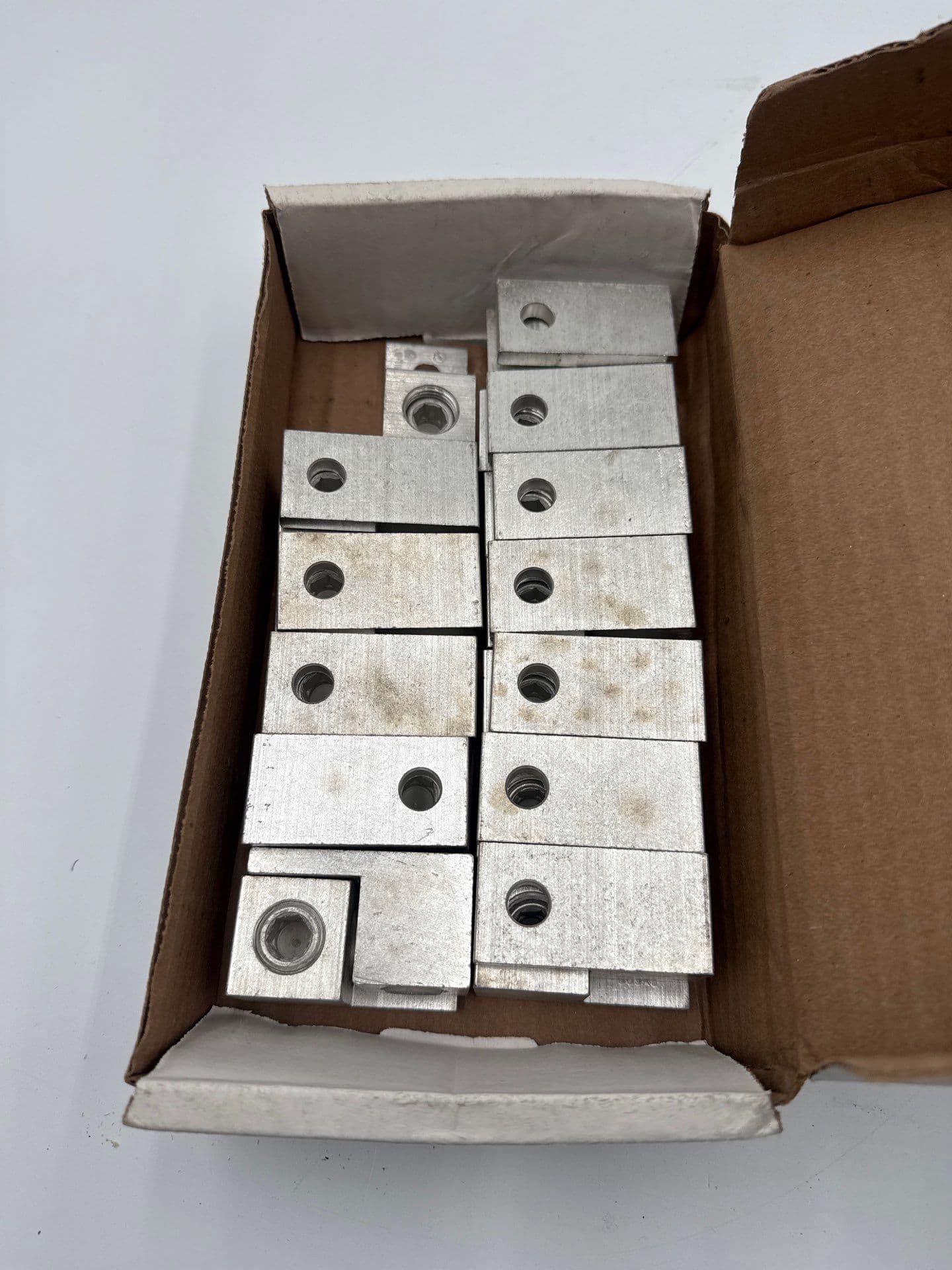 25PC Burndy KA31U Mechanical Lugs #6 Stranded 350 KCMIL AL9CU – image 1