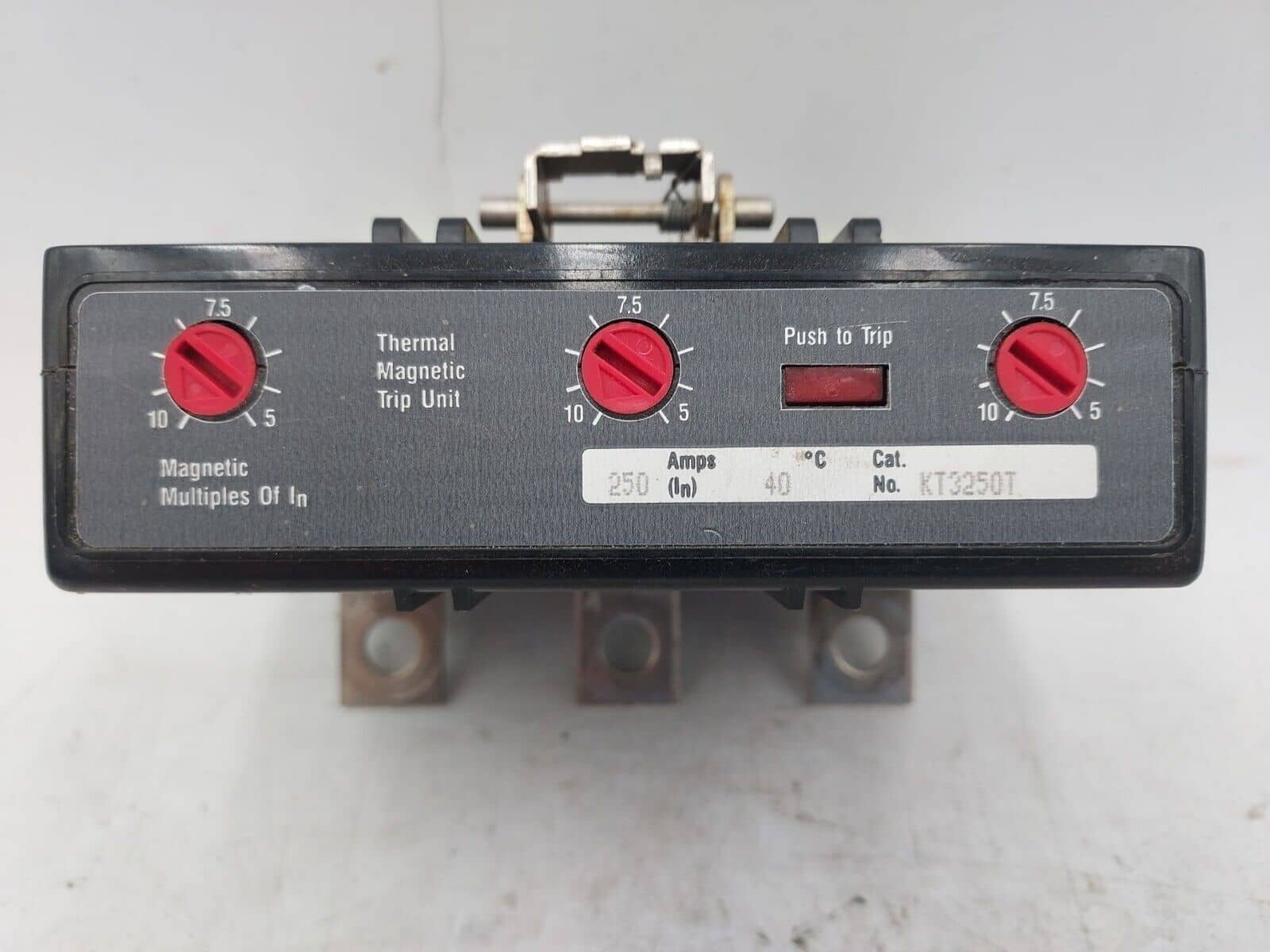 Eaton KT3250T Circuit Breaker — image 1 of 5
