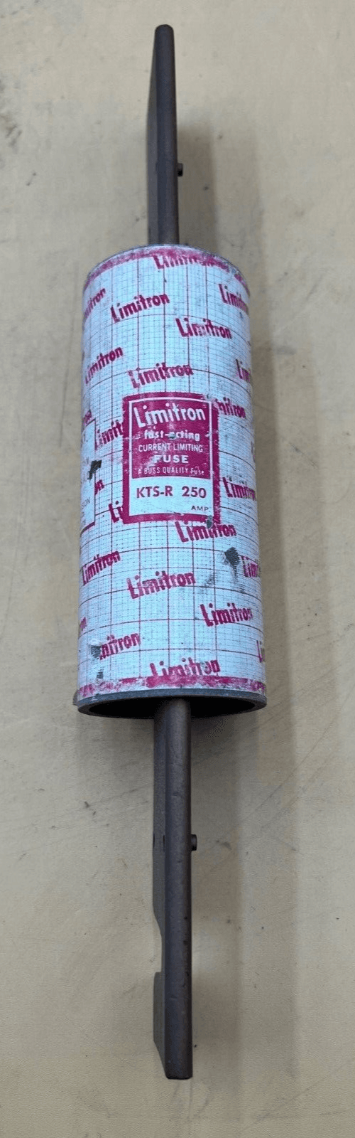 Bussmann KTS-R-250 Fuse — image 1 of 2