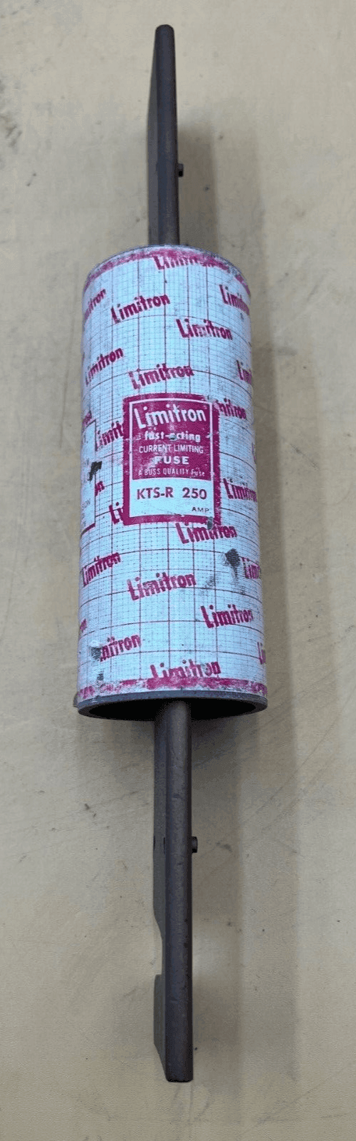 Bussmann KTS-R-250 Fuse — image 1 of 2