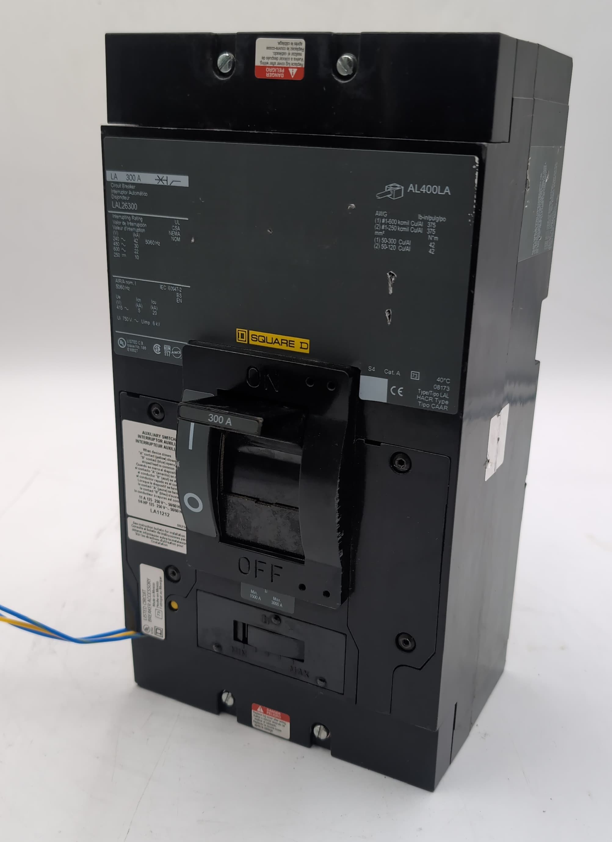 Square D LAL26300 300A 600V 2P L-Frame Breaker w/ LA11212 Auxiliary Contact – image 1