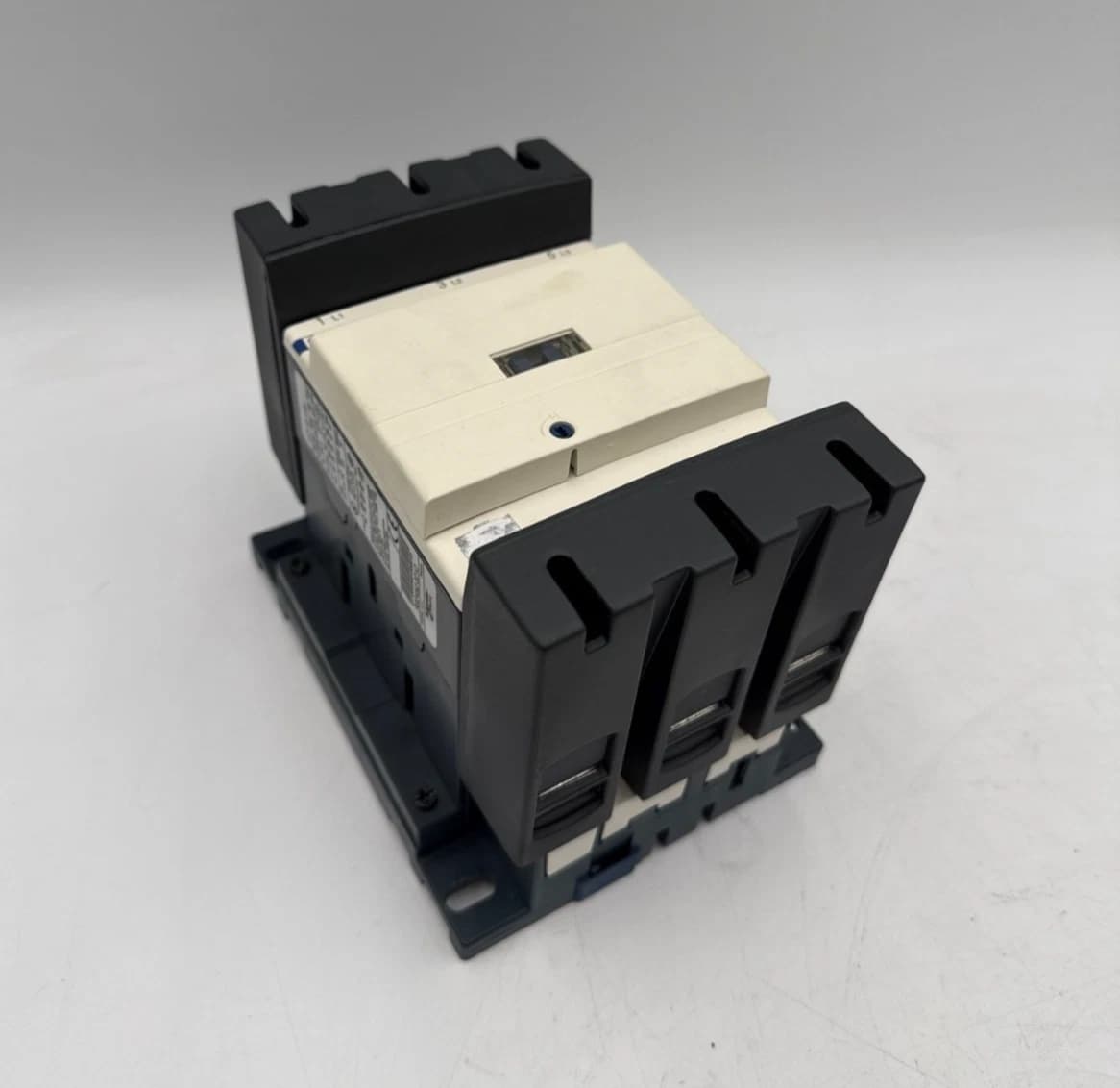 Telemecanique LC1D115 Contactor 160A 3P 600V 3PH 100HP Coil 120V LC1D115G6